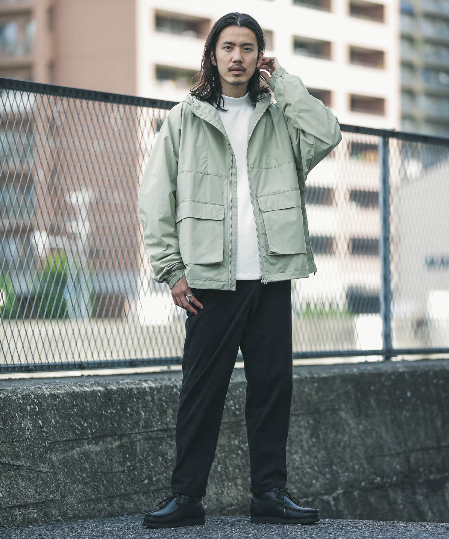 身長：180cm 体重：60kg サイズ：L