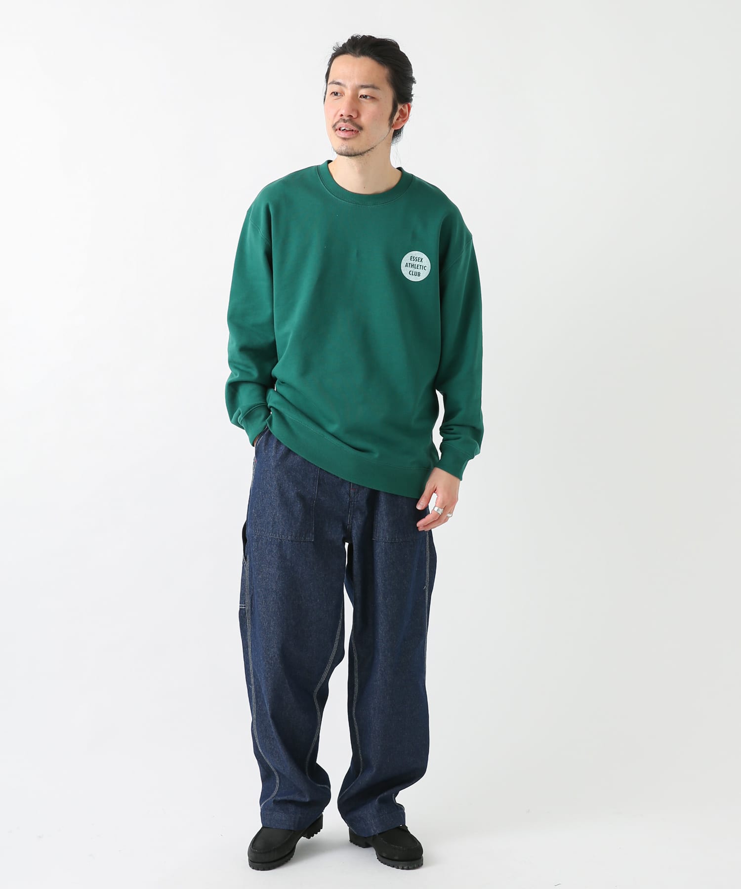 グリーン
