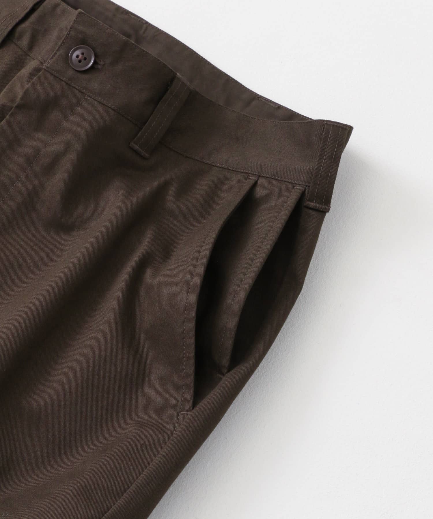 OOPS　ワークテーパードパンツ ブラウン M