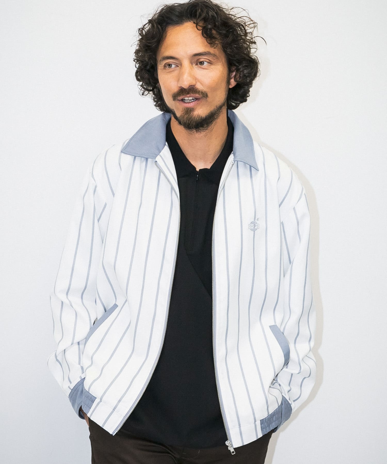 身長：181cm 体重：60kg サイズ：L