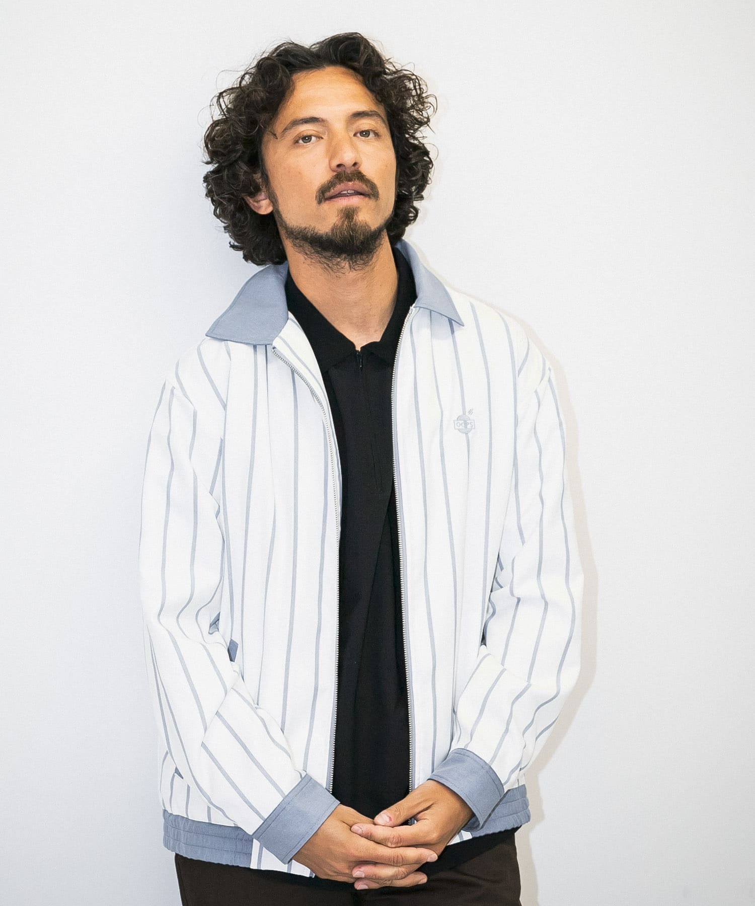 身長：181cm 体重：60kg サイズ：L