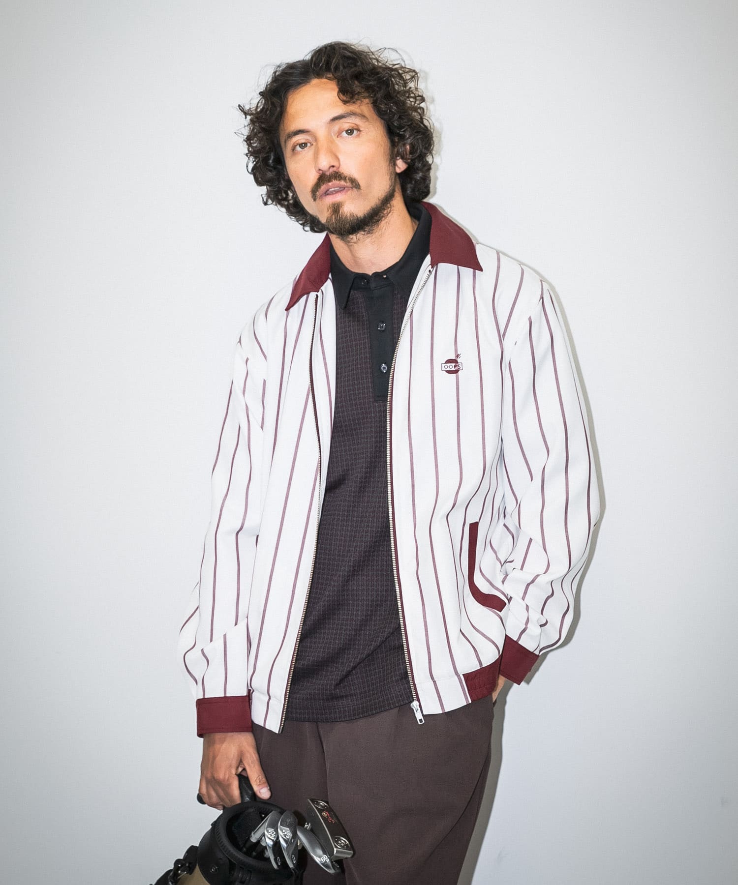 身長：181cm 体重：60kg サイズ：L