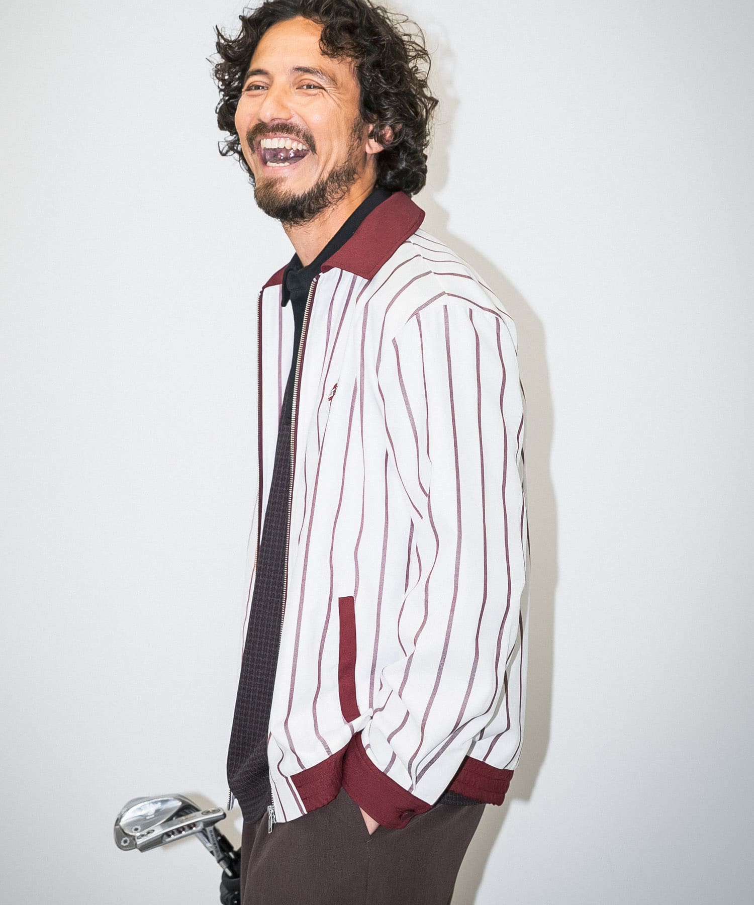 身長：181cm 体重：60kg サイズ：L