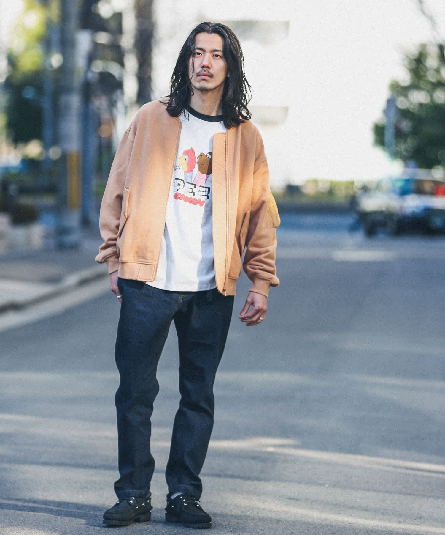 身長：180cm 体重：60kg サイズ：L