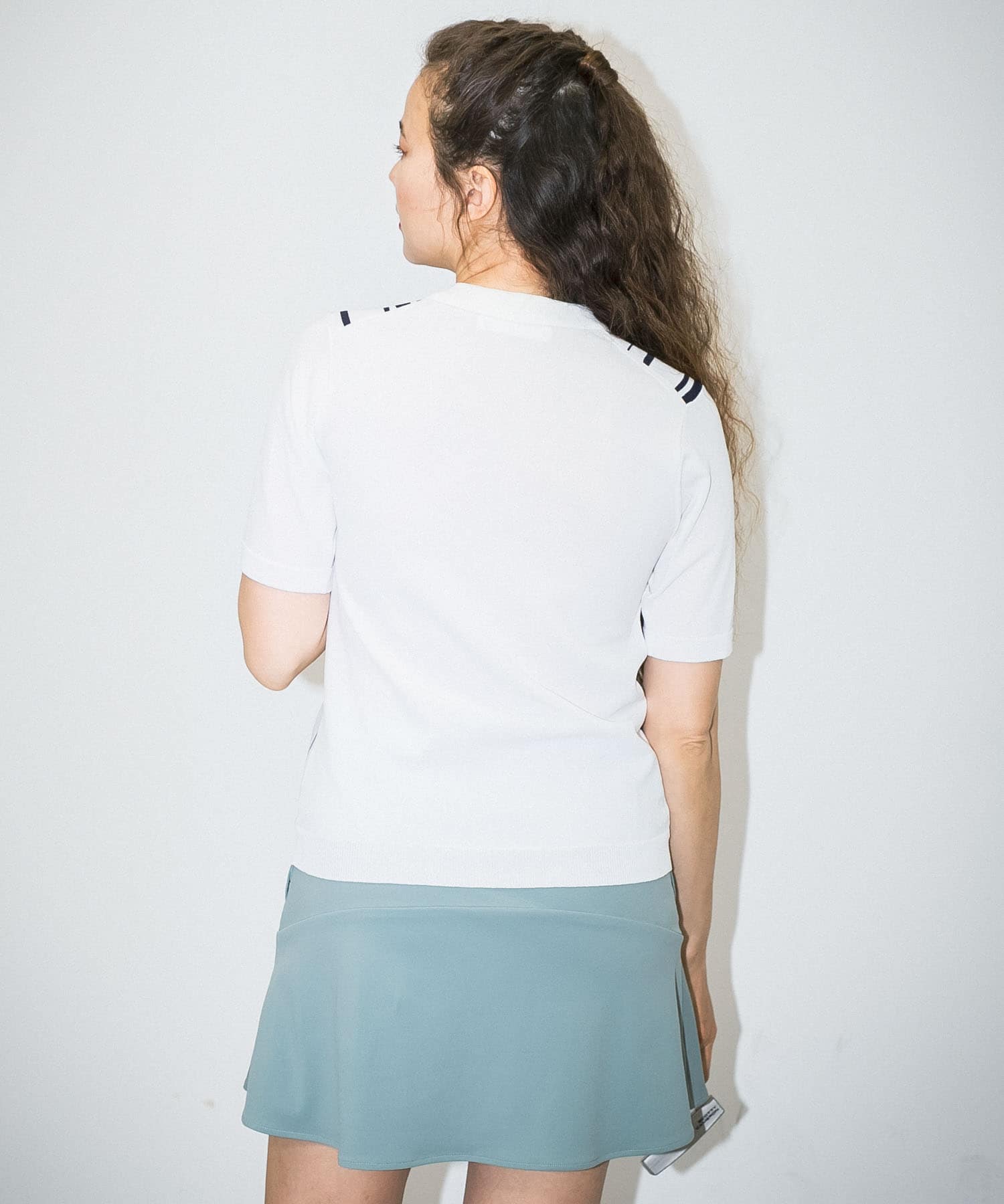 WHT×NAVY