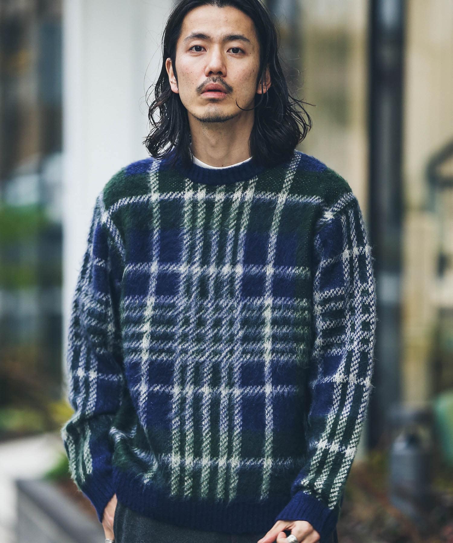身長：180cm 体重：60kg サイズ：L