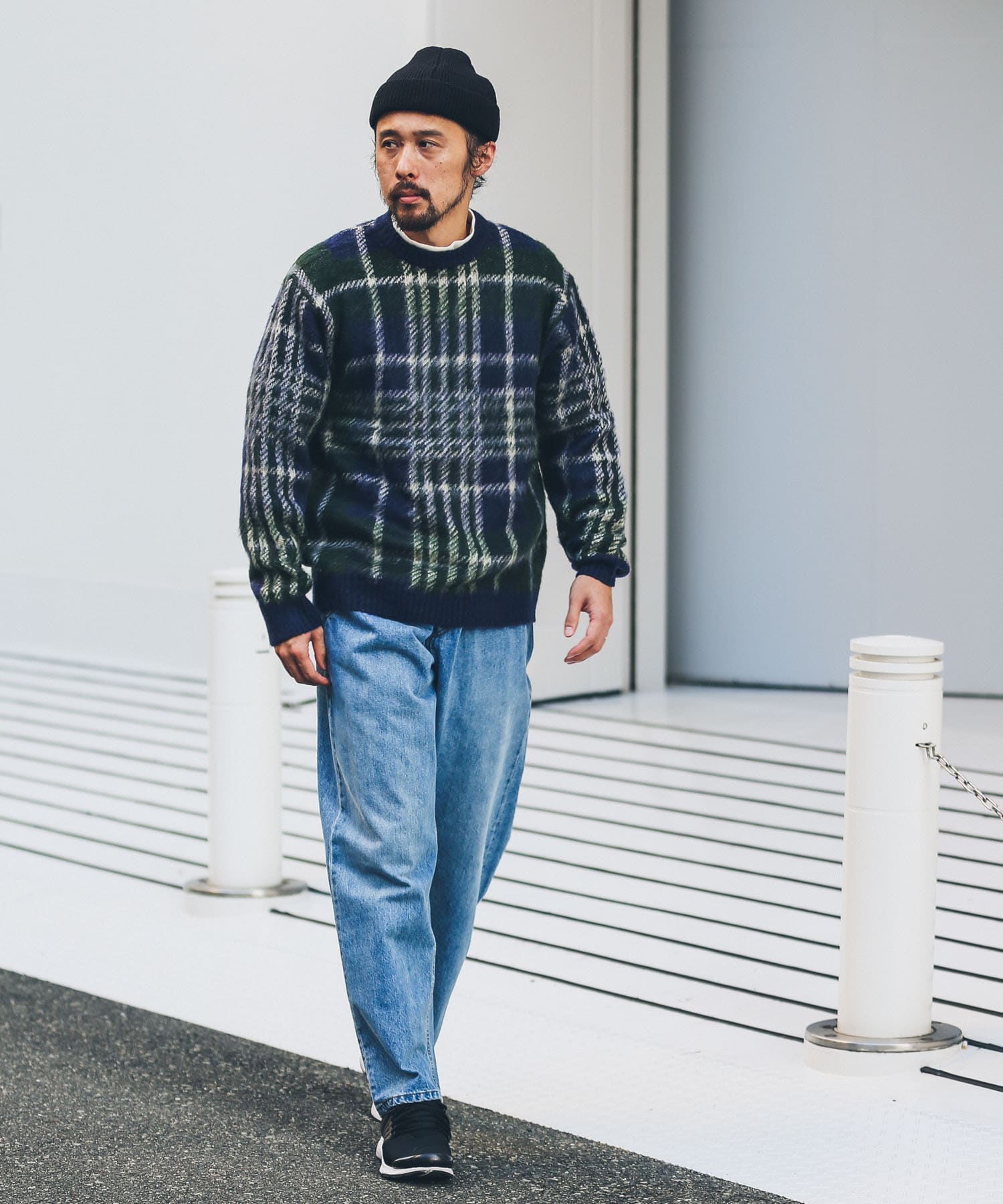 身長：178cm 体重：68kg サイズ：L