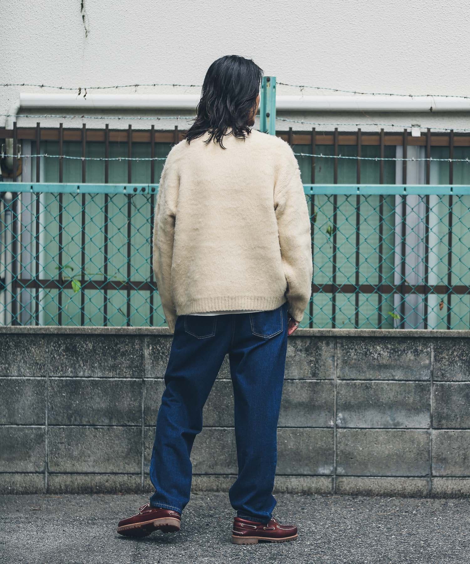 身長：180cm 体重：60kg サイズ：L