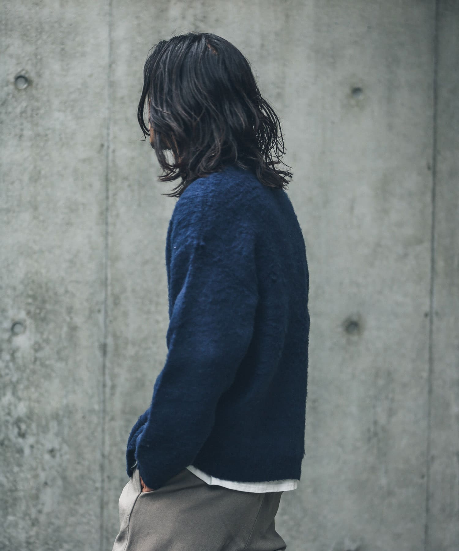 ネイビー
