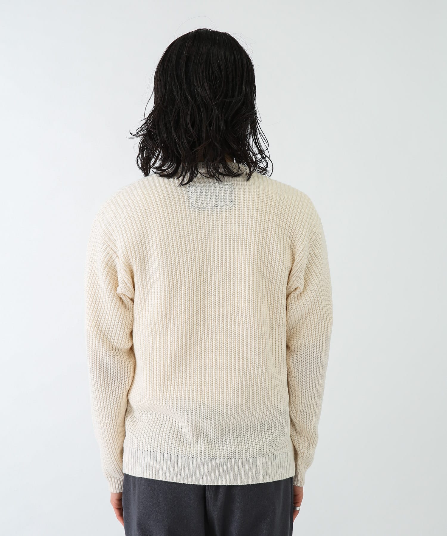 身長：180cm 体重：60kg サイズ：L