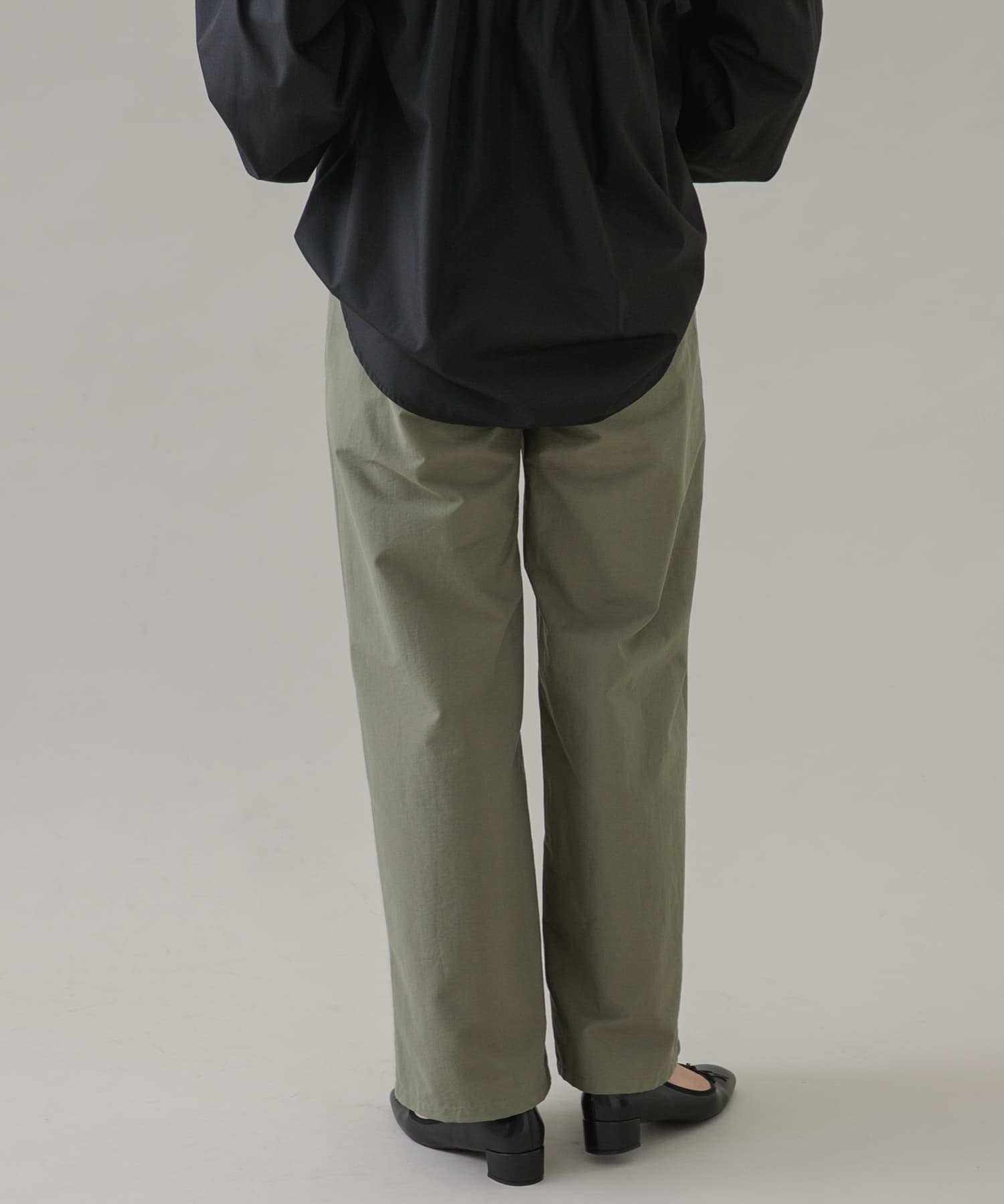 身長：168cm サイズ：38