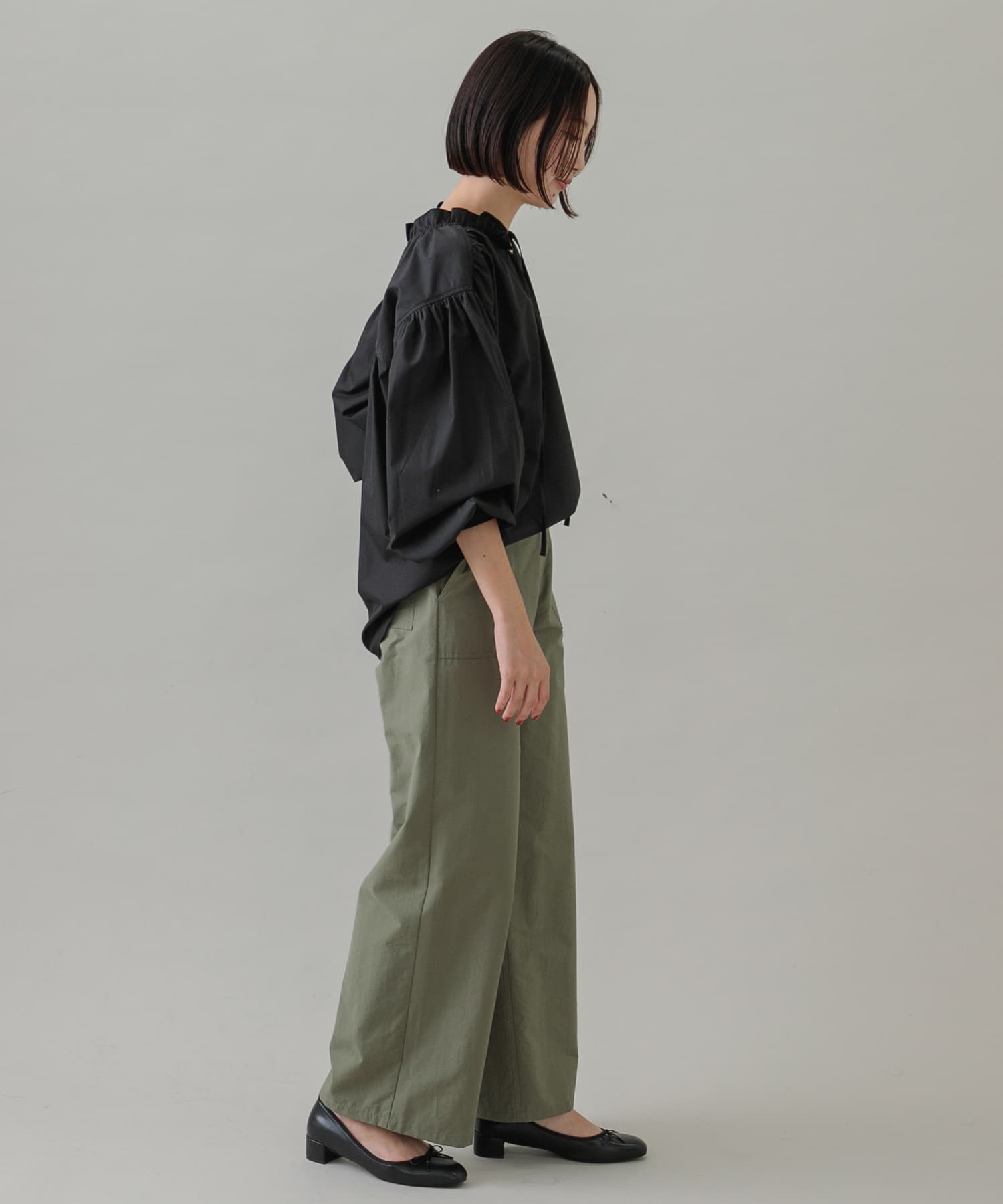 身長：168cm サイズ：38