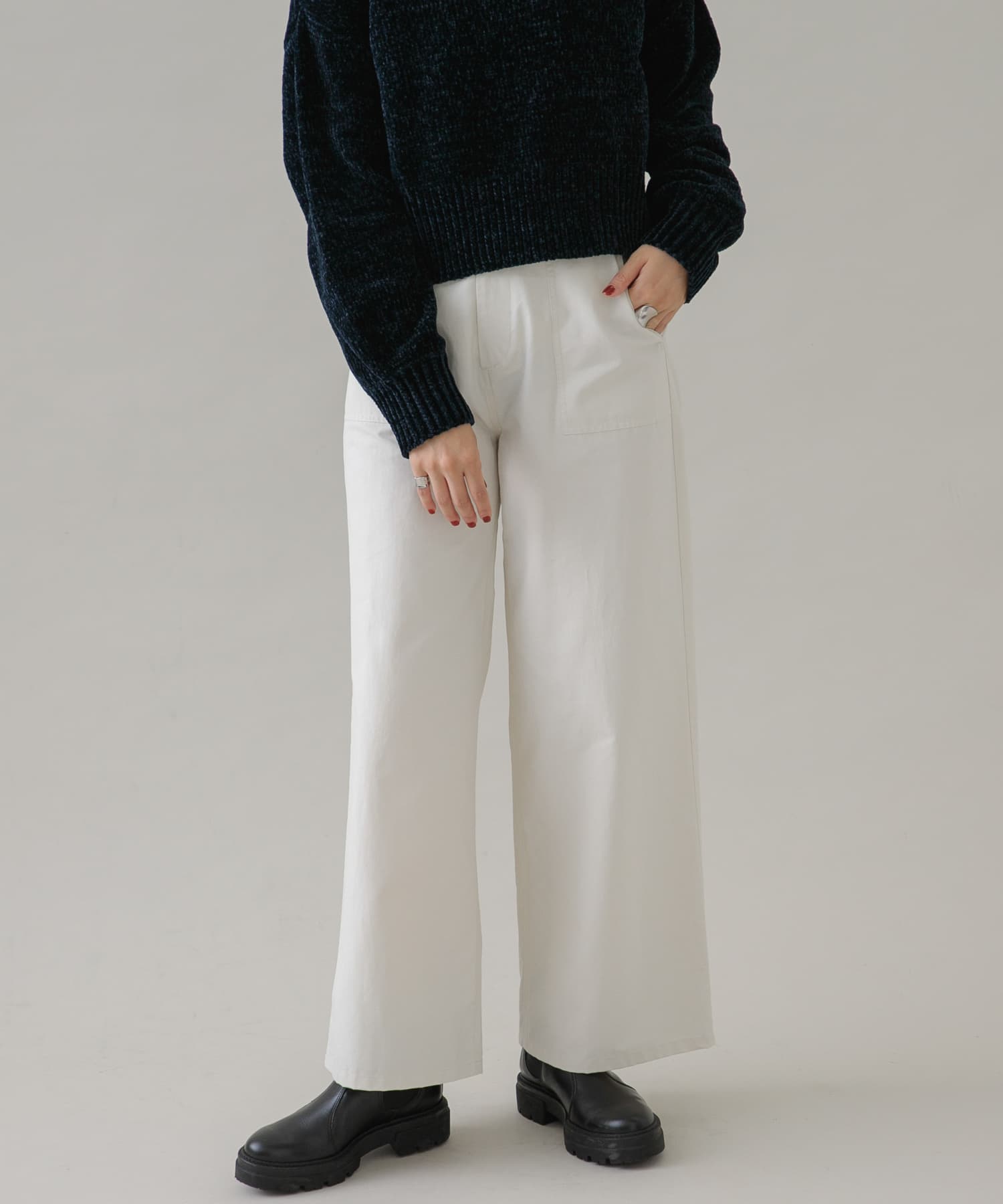 身長：168cm サイズ：38