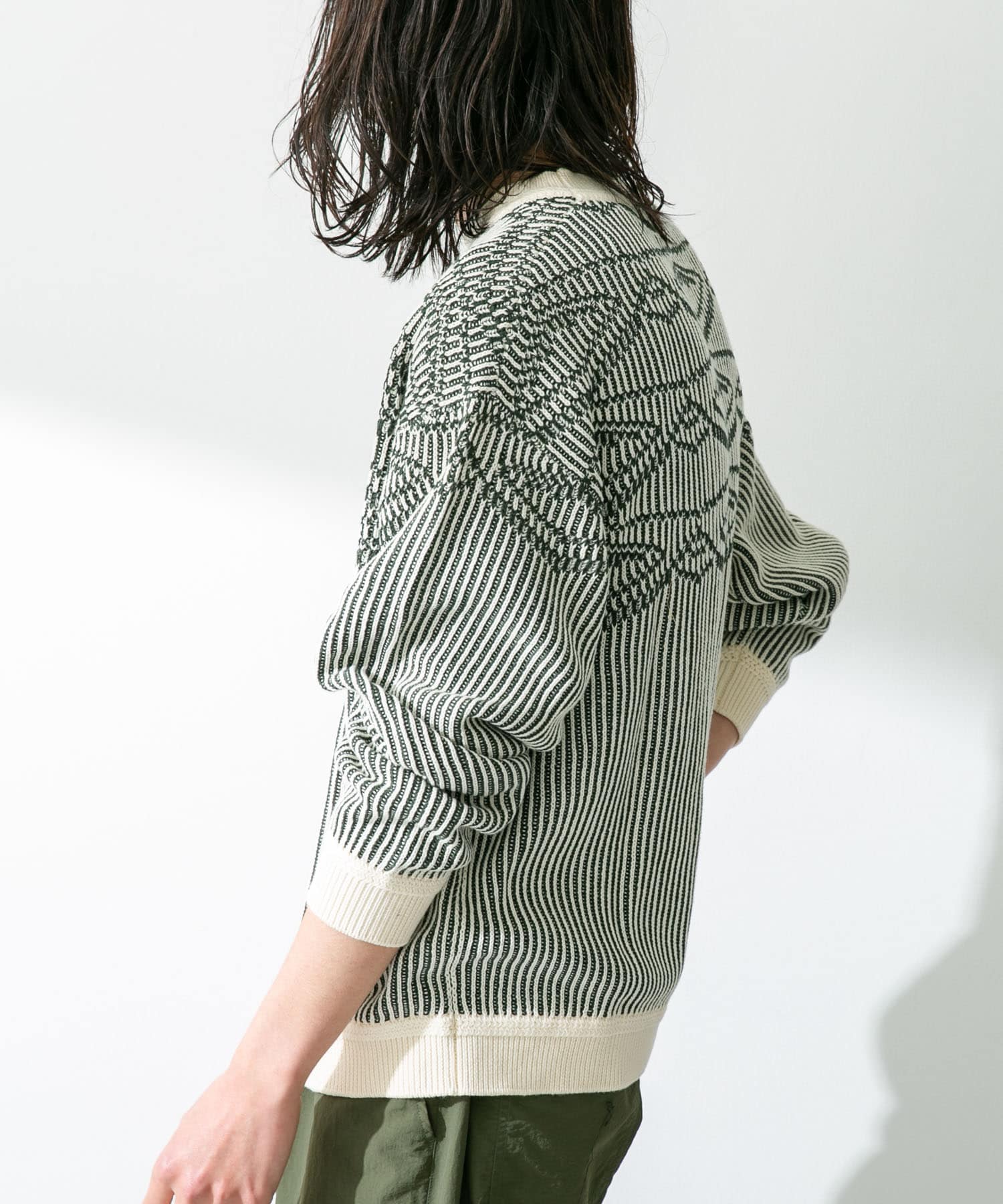 身長：180cm 体重：60kg サイズ：L