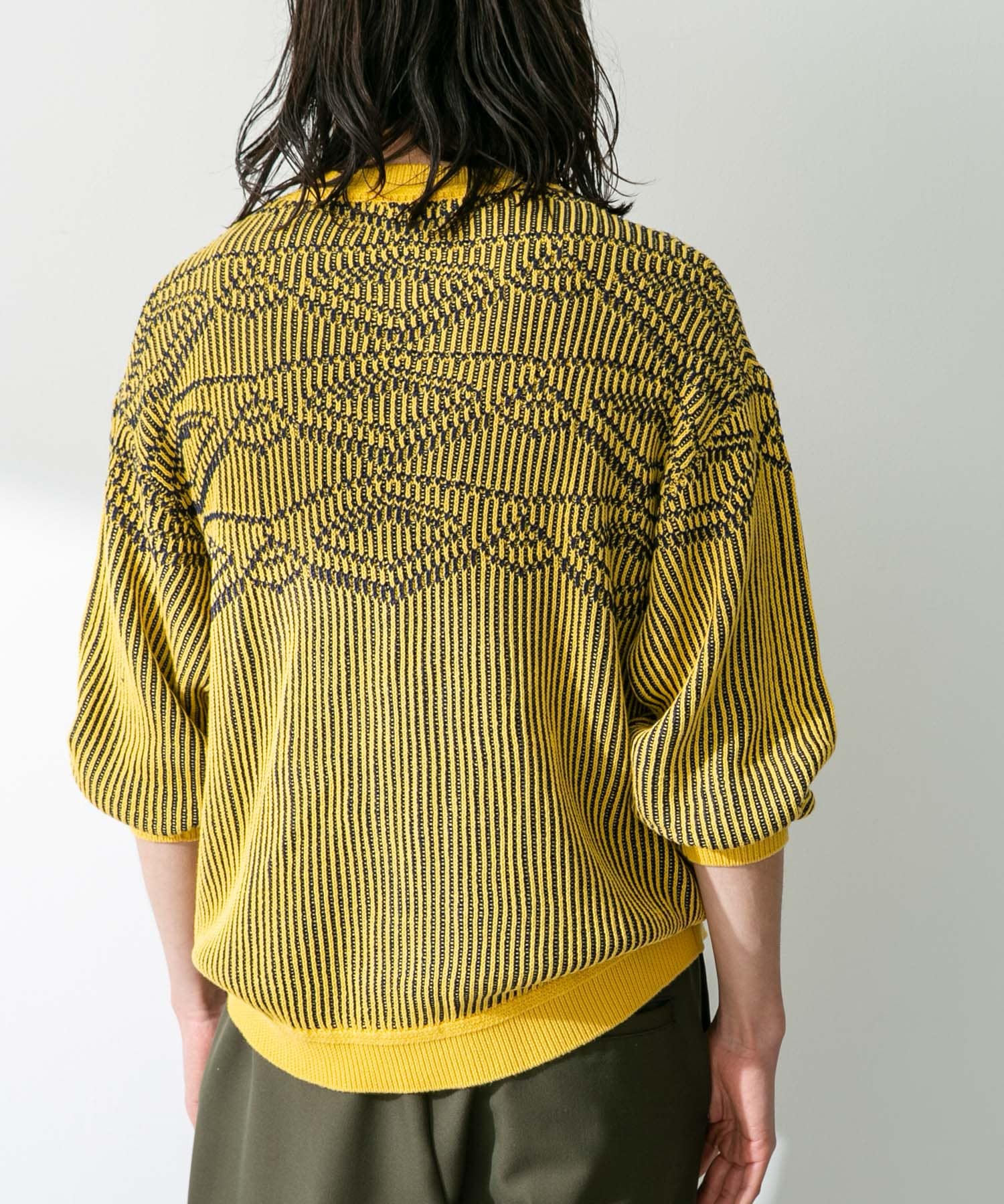 身長：180cm 体重：60kg サイズ：L