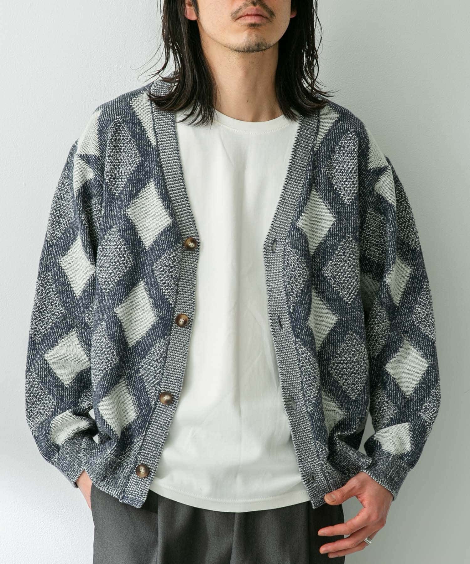 身長：180cm 体重：60kg サイズ：L