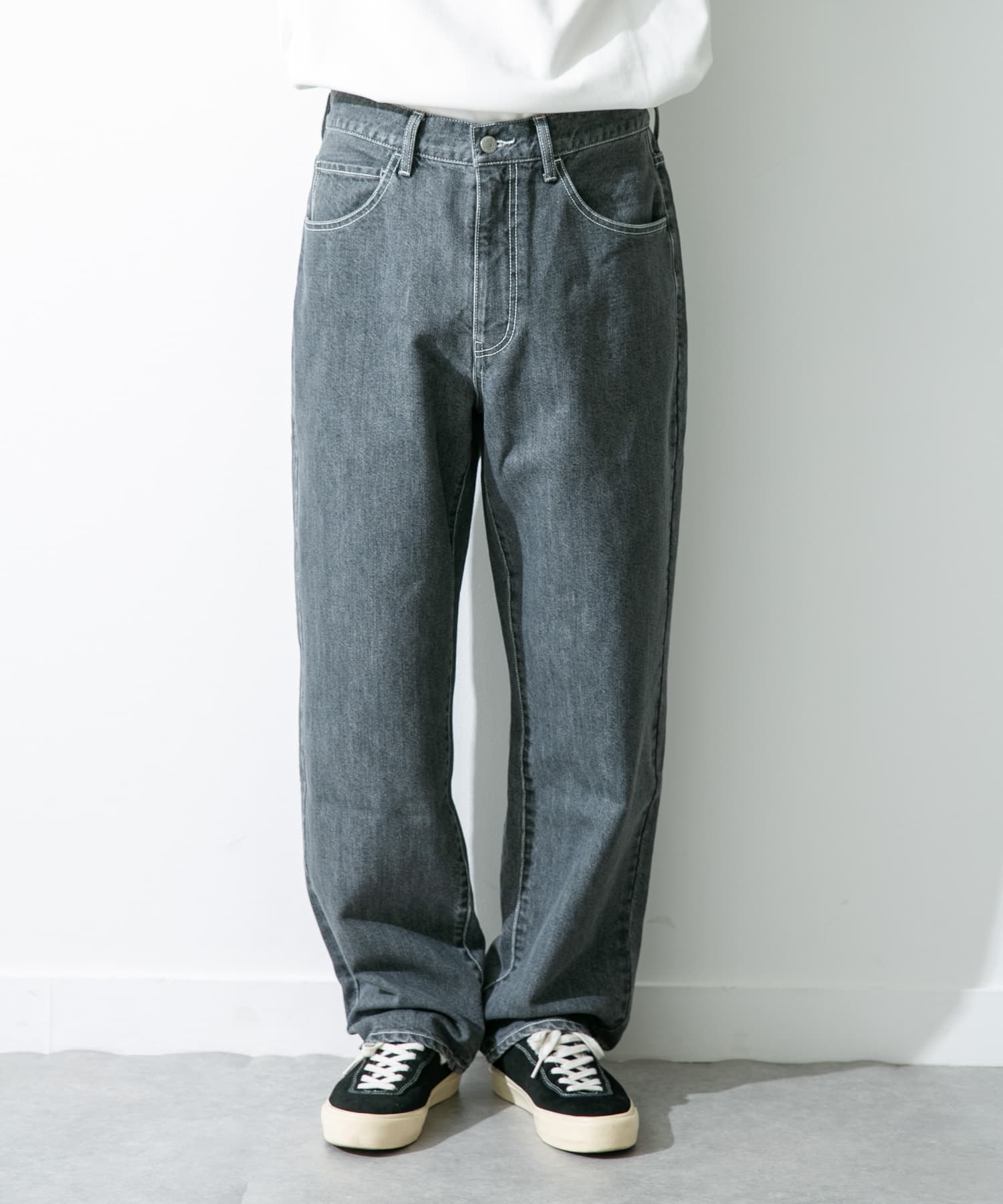 身長：180cm 体重：60kg サイズ：L