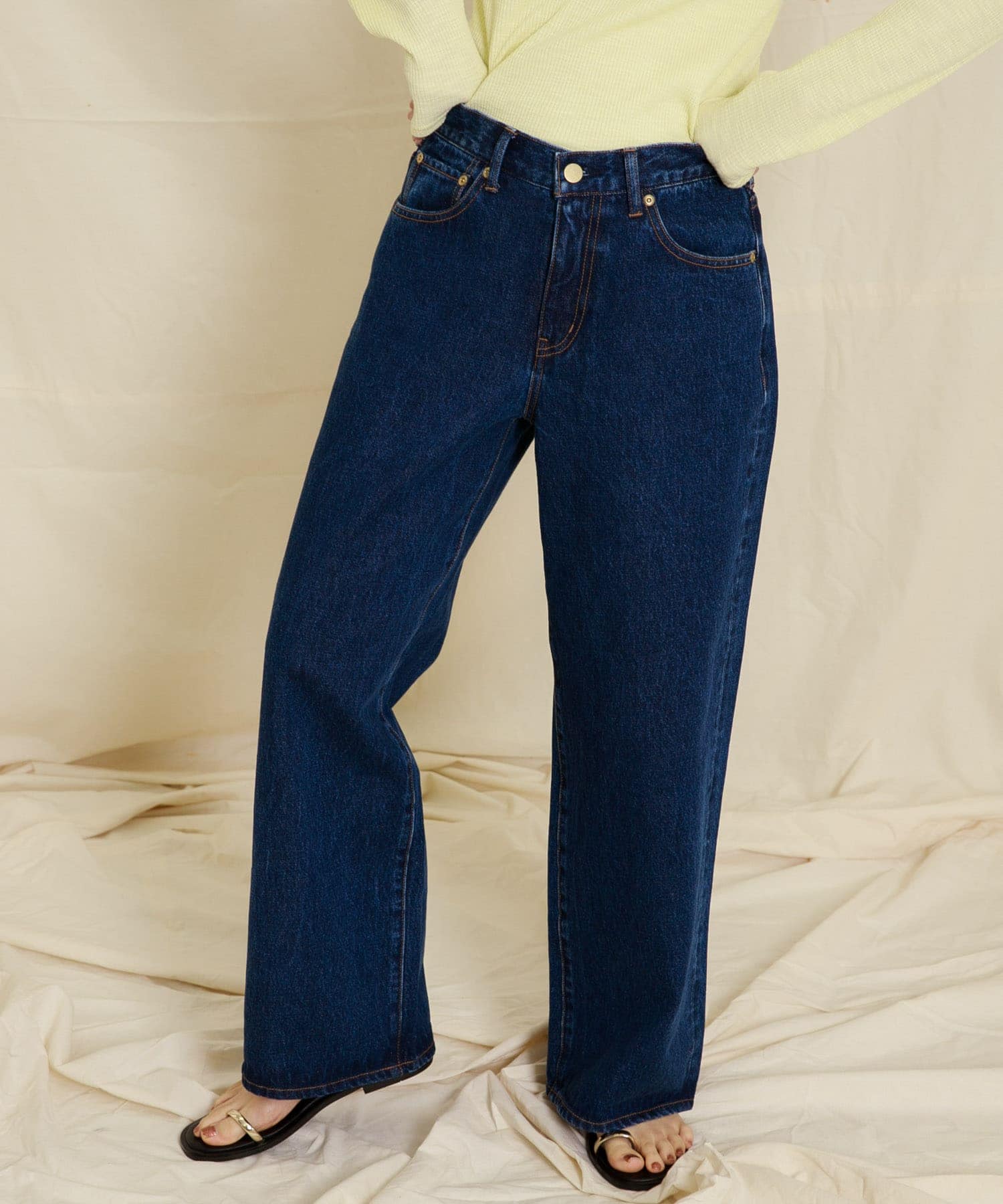 身長：164cm サイズ：36