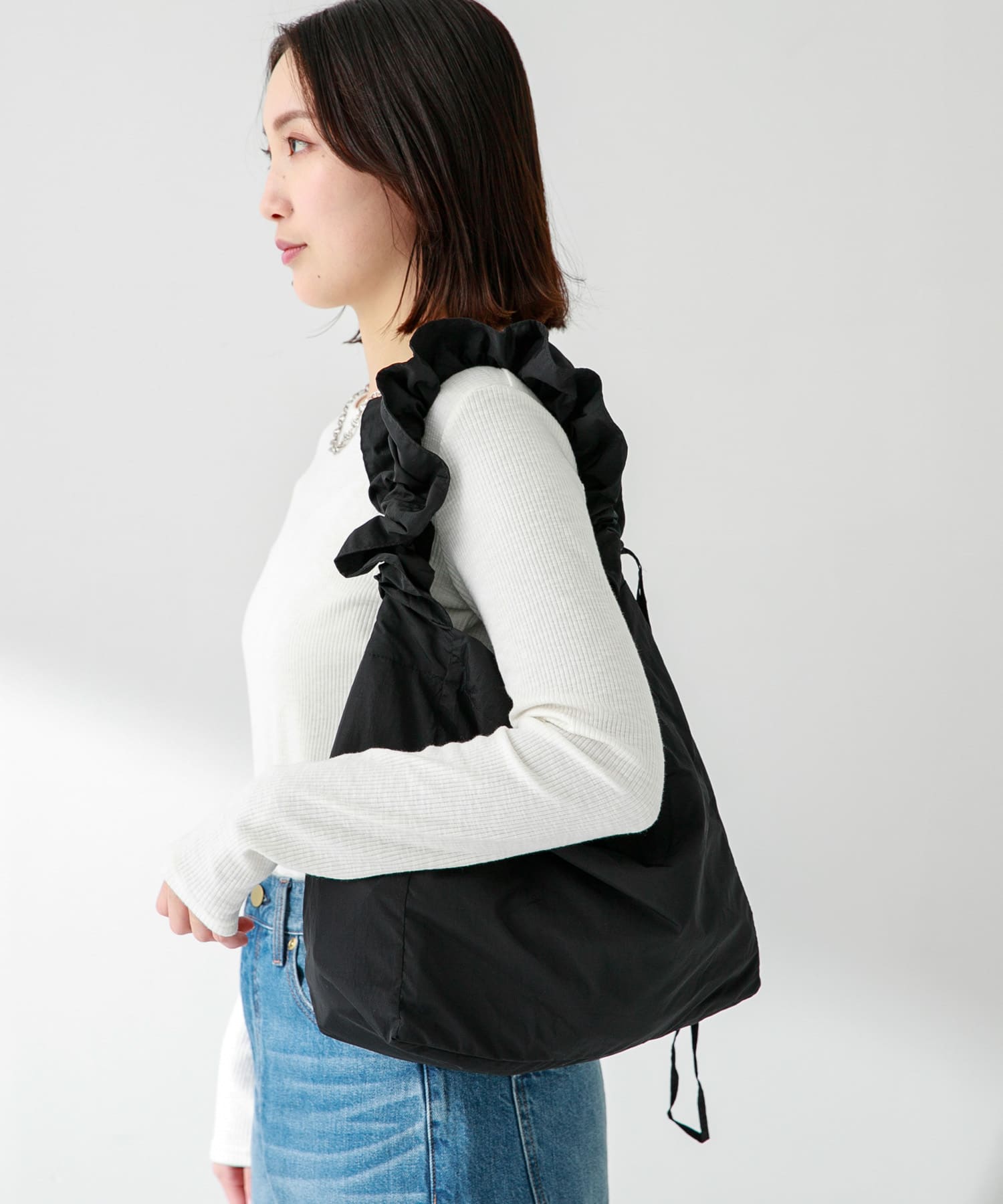 ナイロン2WAYショルダーバッグ ブラック one