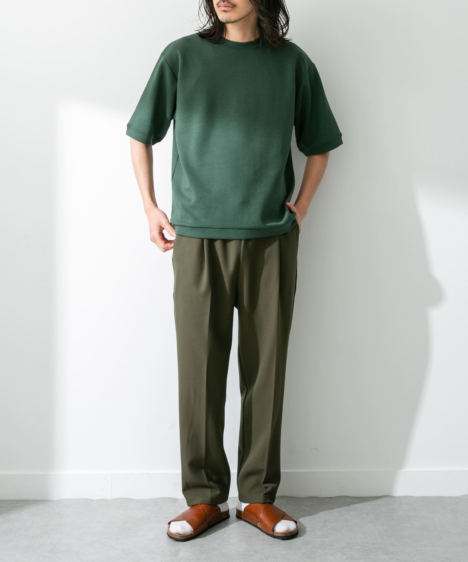 身長：180cm 体重：60kg サイズ：L