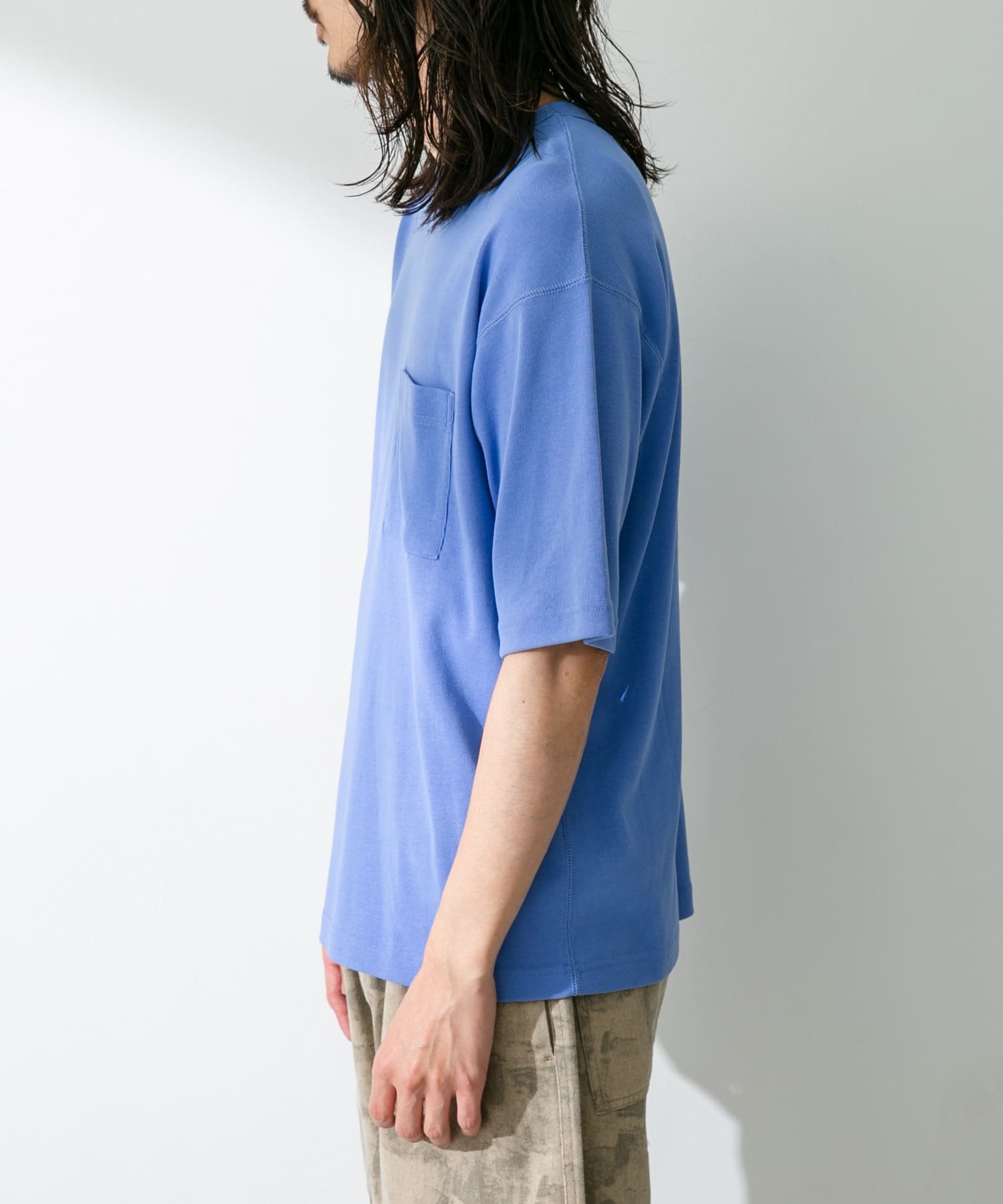 身長：180cm 体重：60kg サイズ：L