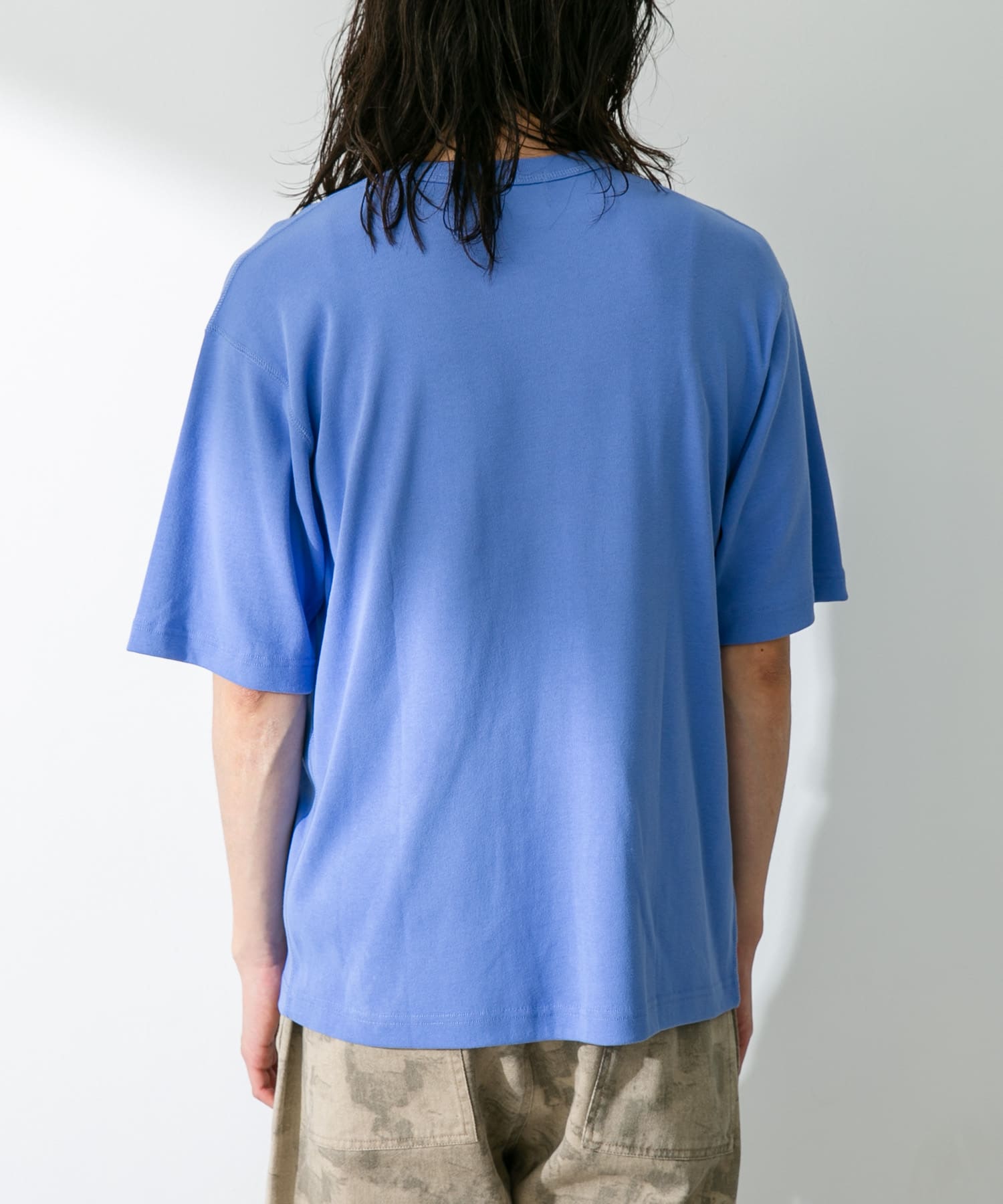 身長：180cm 体重：60kg サイズ：L