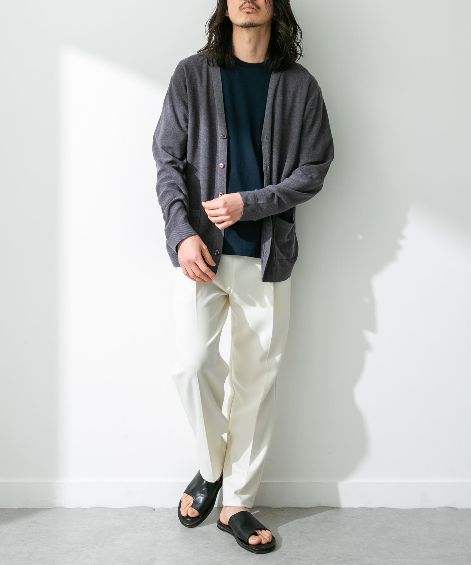 ネイビー
