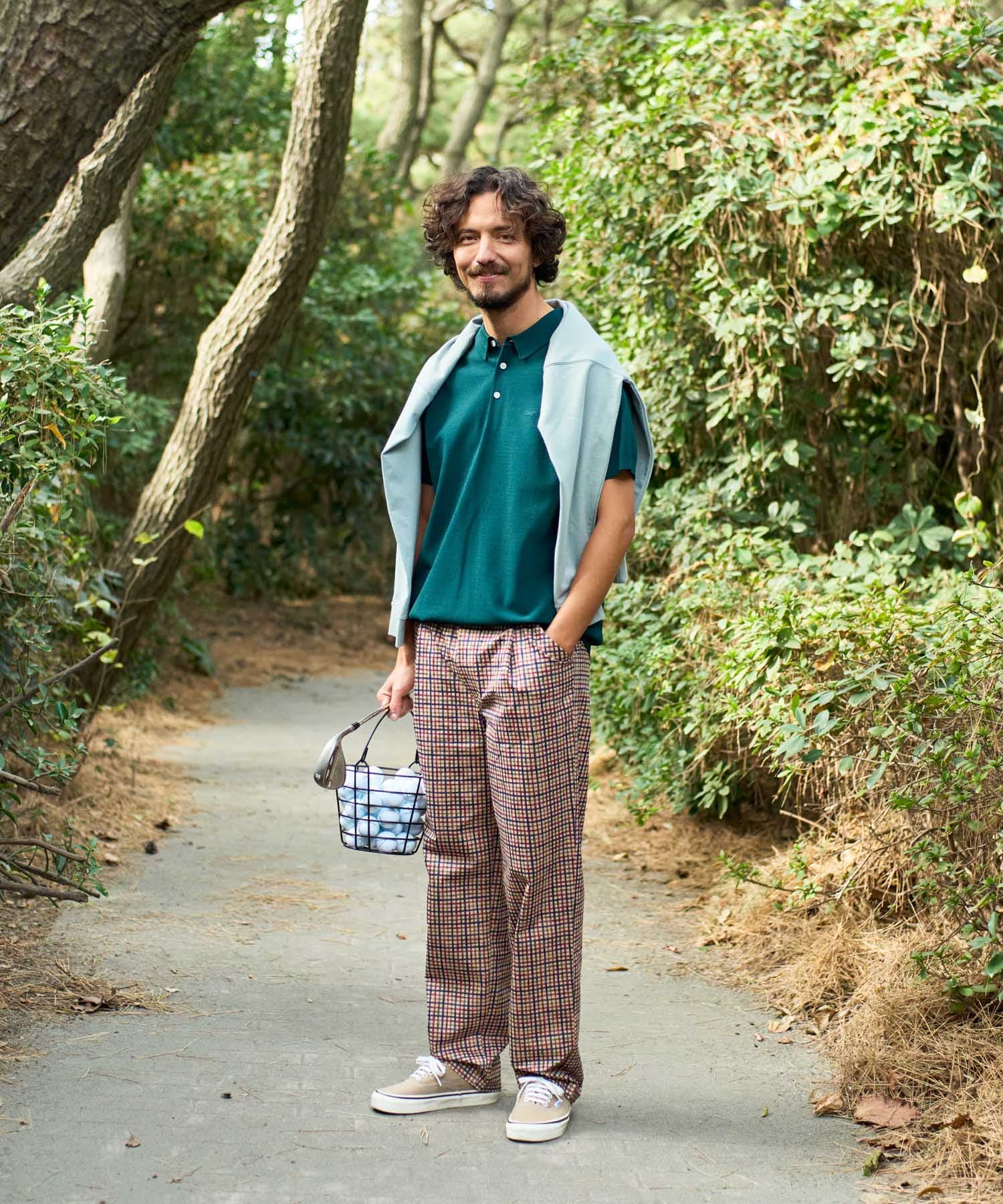 ネイビー
