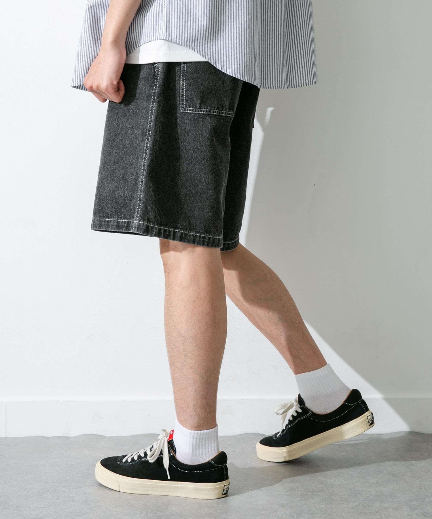 身長：180cm 体重：60kg サイズ：L