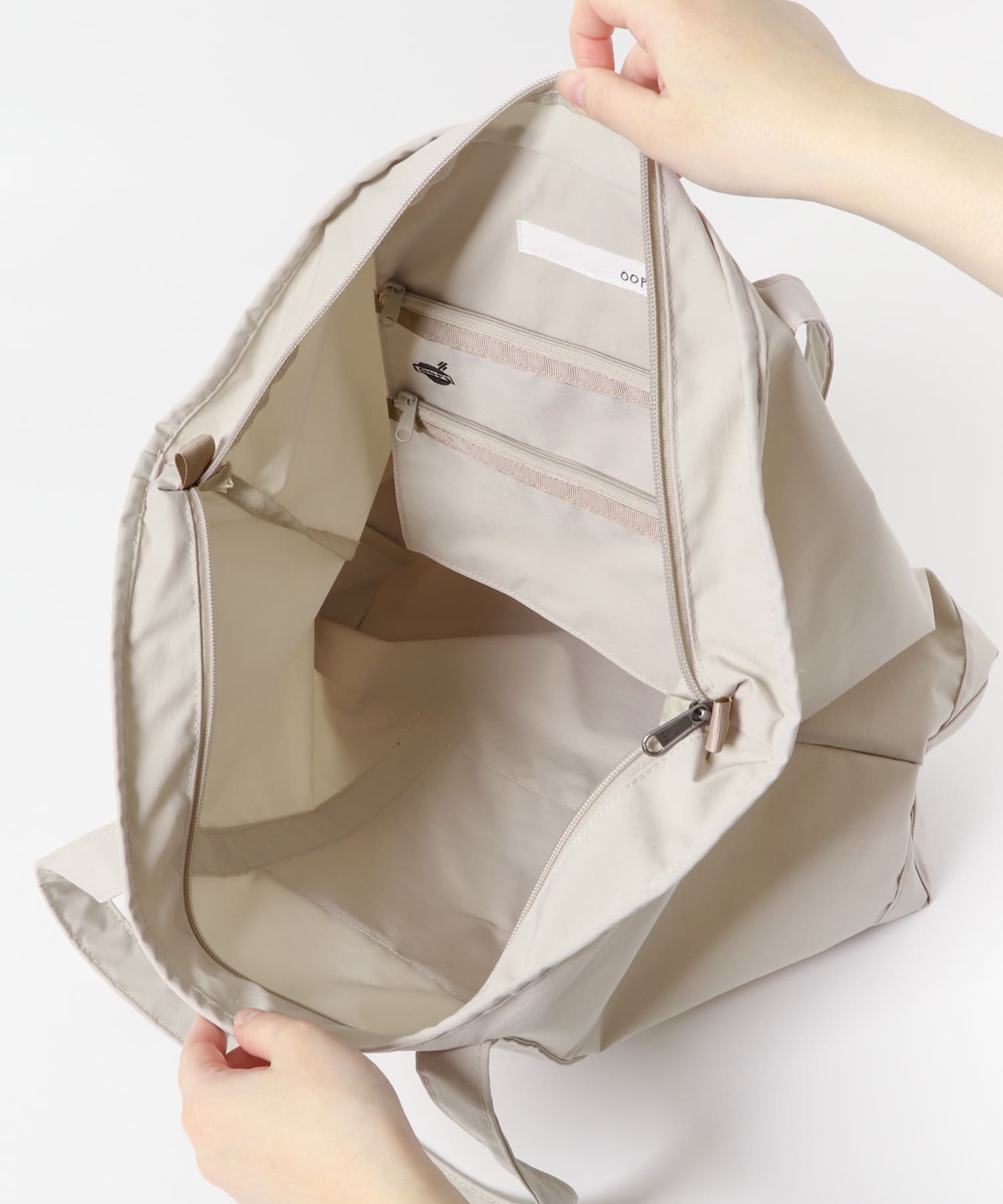 OOPS　トートバッグ Lt.BEIGE one