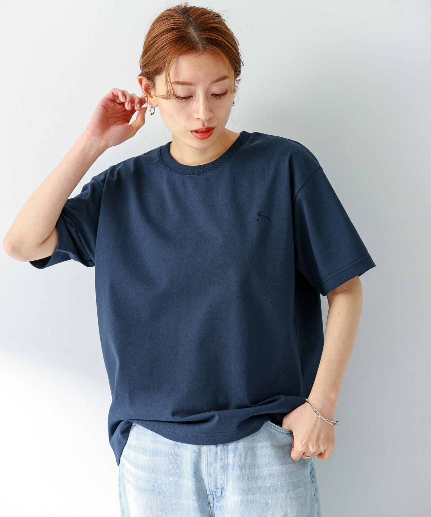 ネイビー