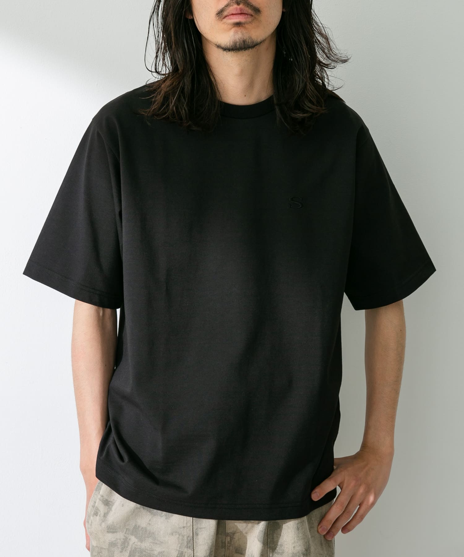 身長：180cm 体重：60kg サイズ：L