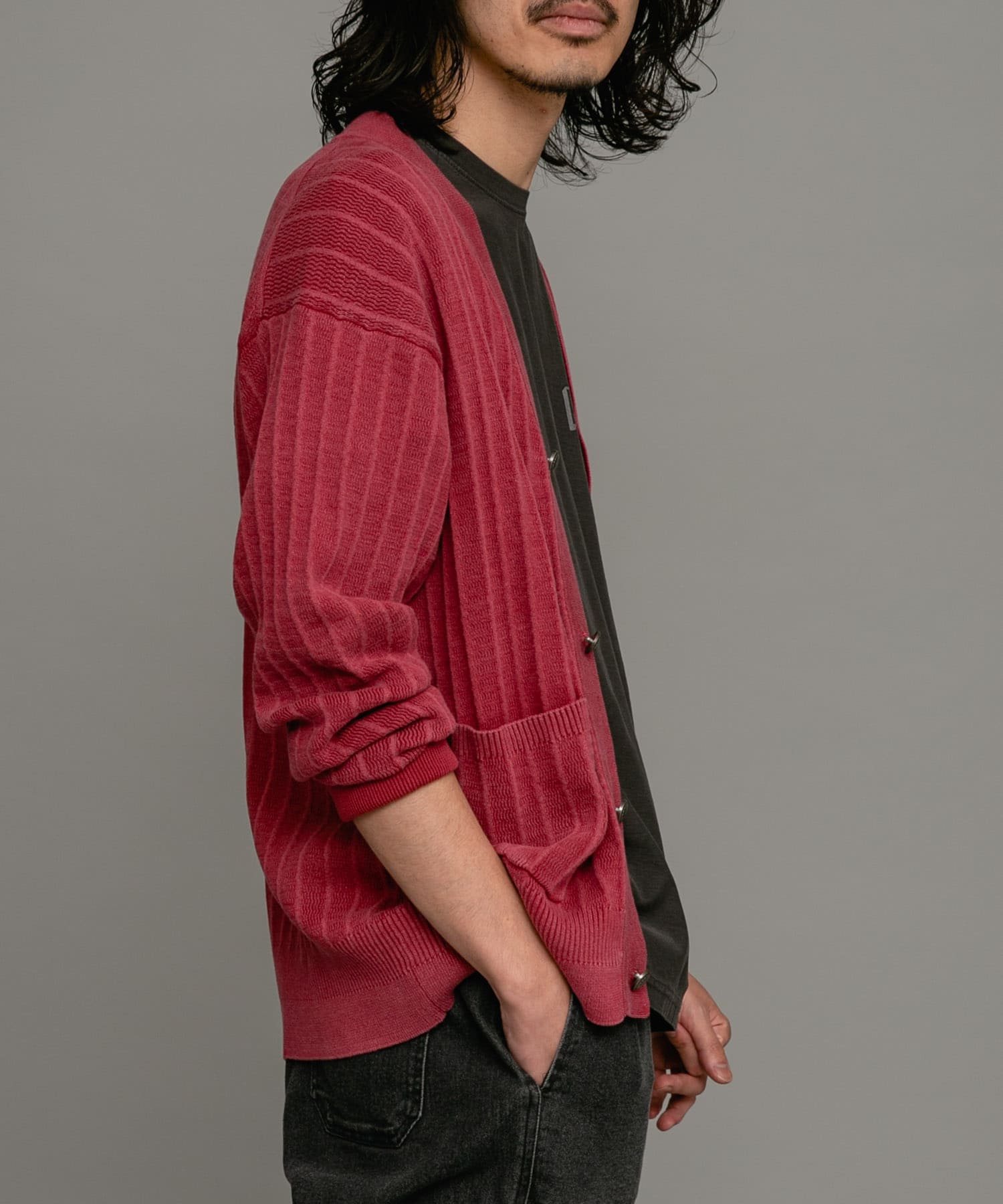 身長：180cm 体重：60kg サイズ：L