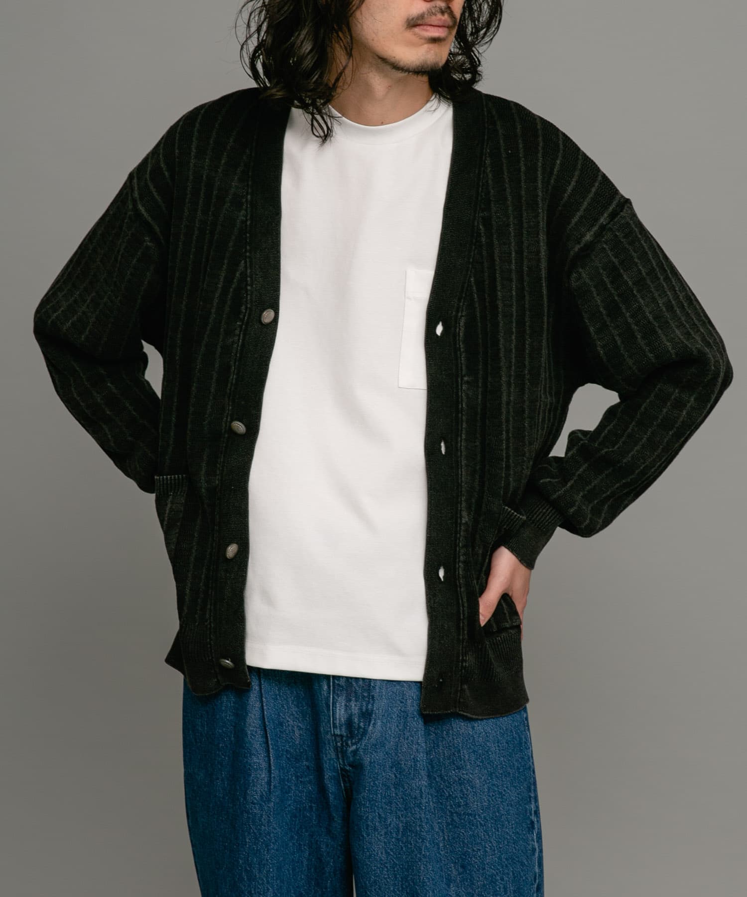 身長：180cm 体重：60kg サイズ：L