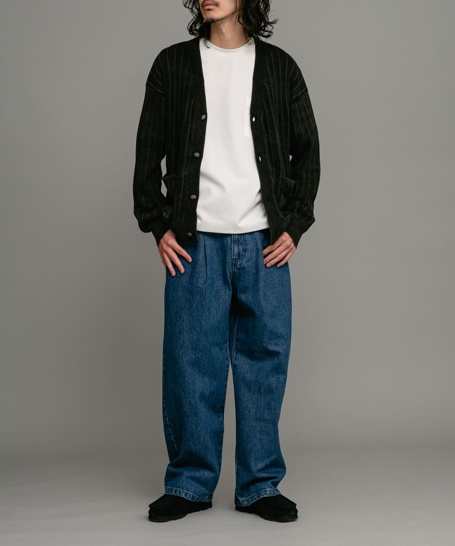 身長：180cm 体重：60kg サイズ：L