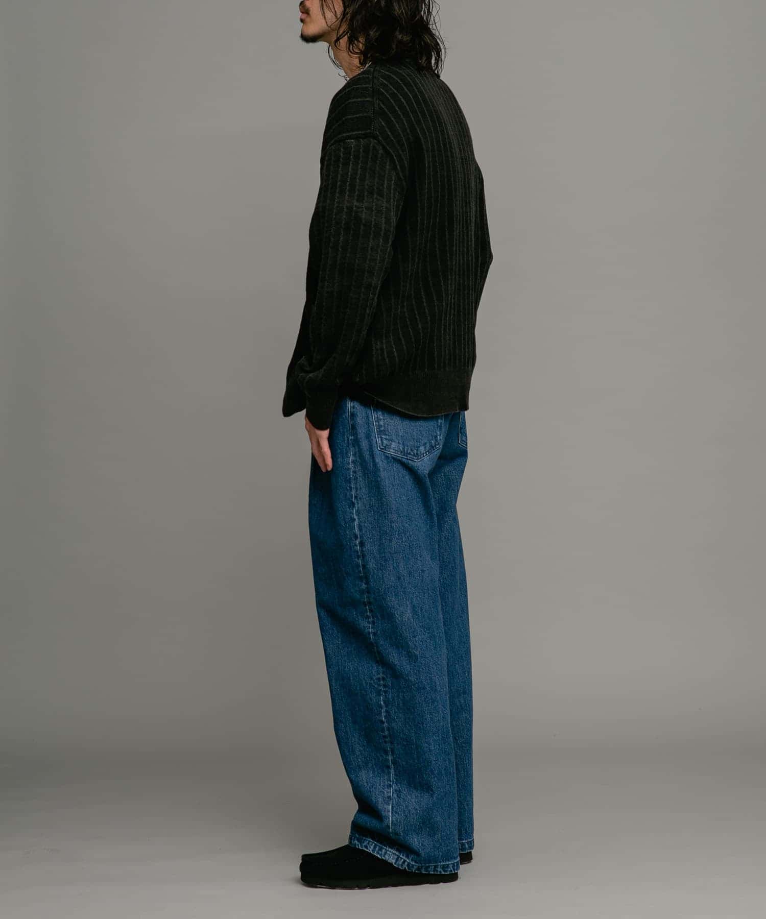 身長：180cm 体重：60kg サイズ：L