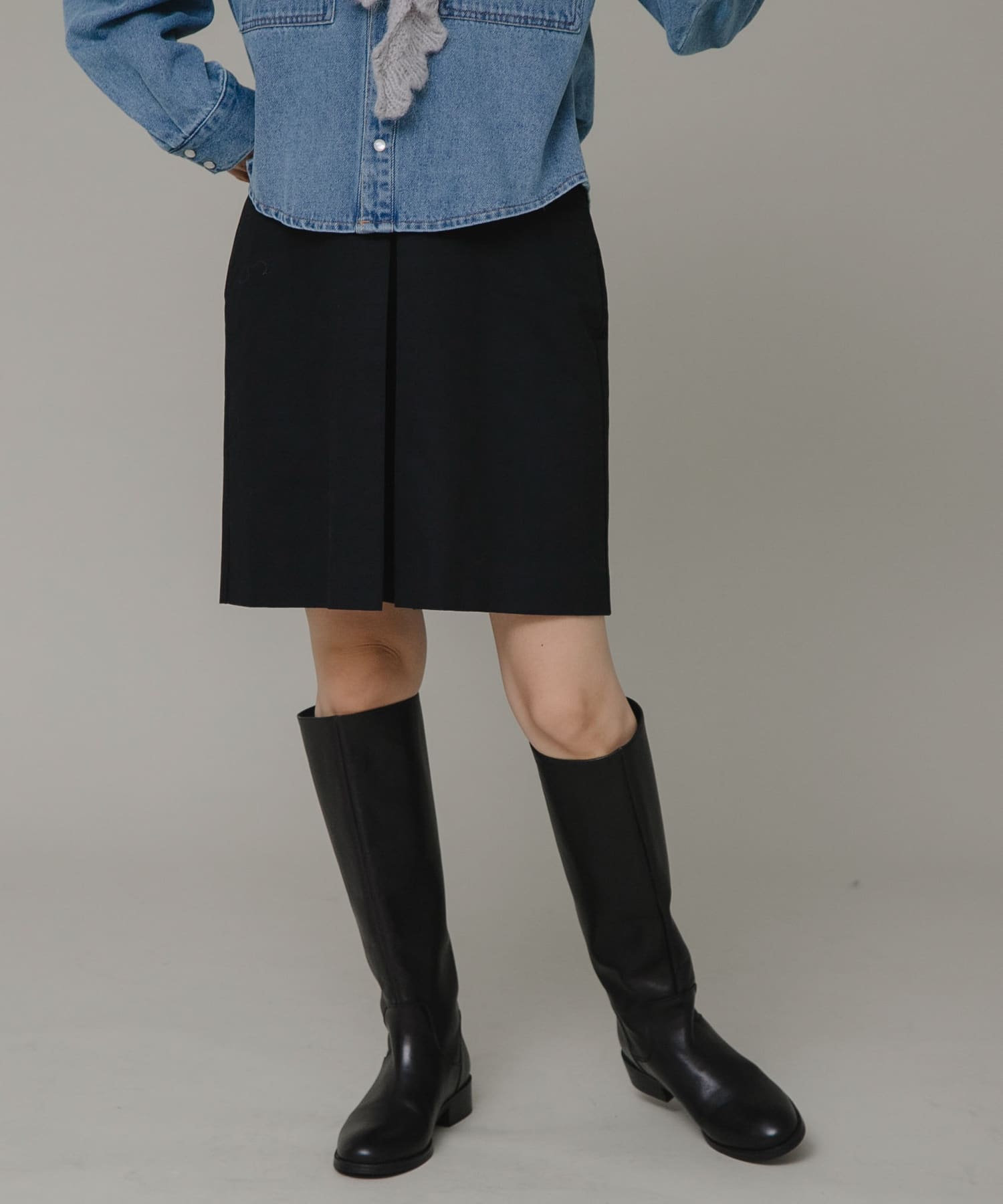 身長：164cm サイズ：36