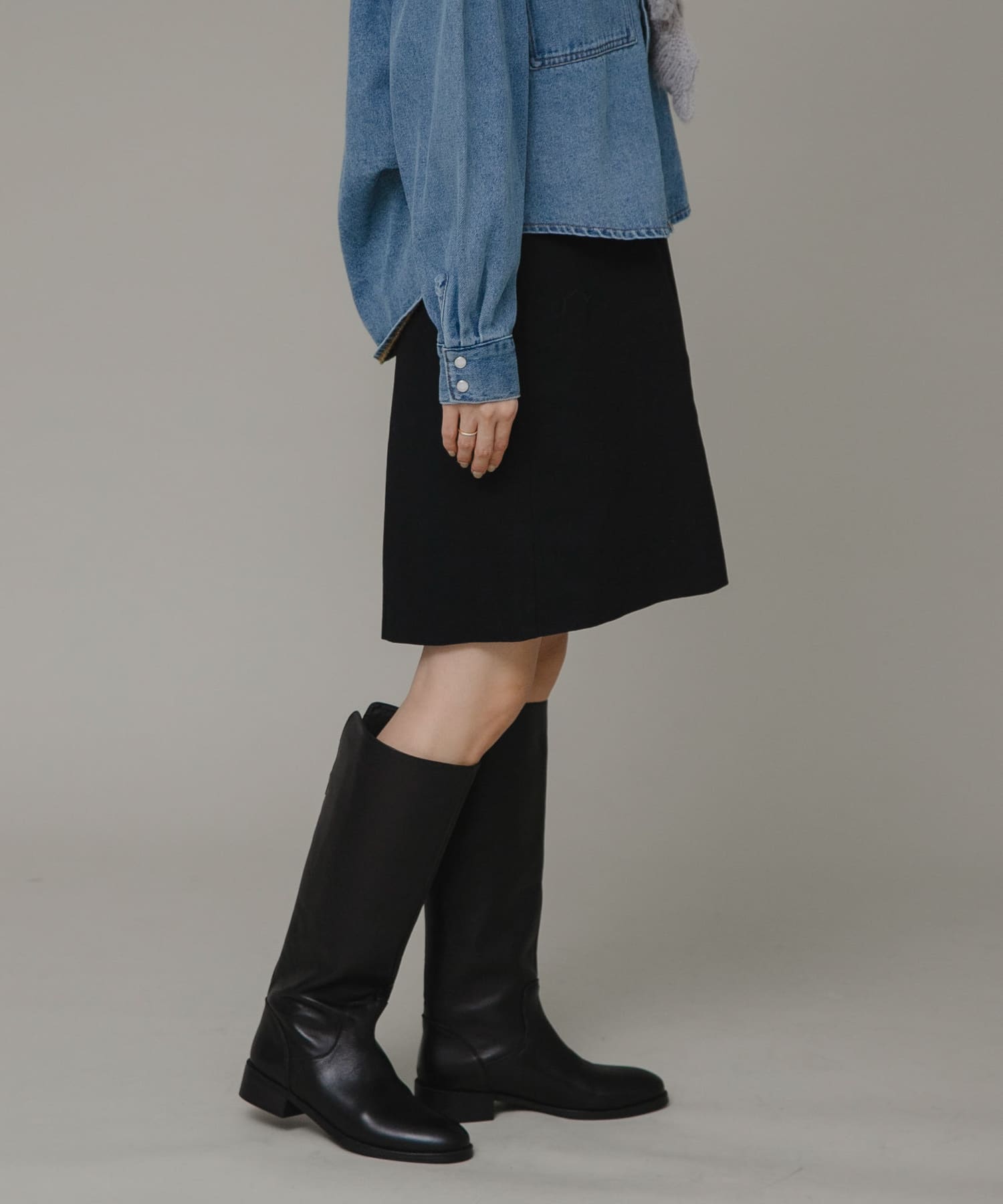 身長：164cm サイズ：36