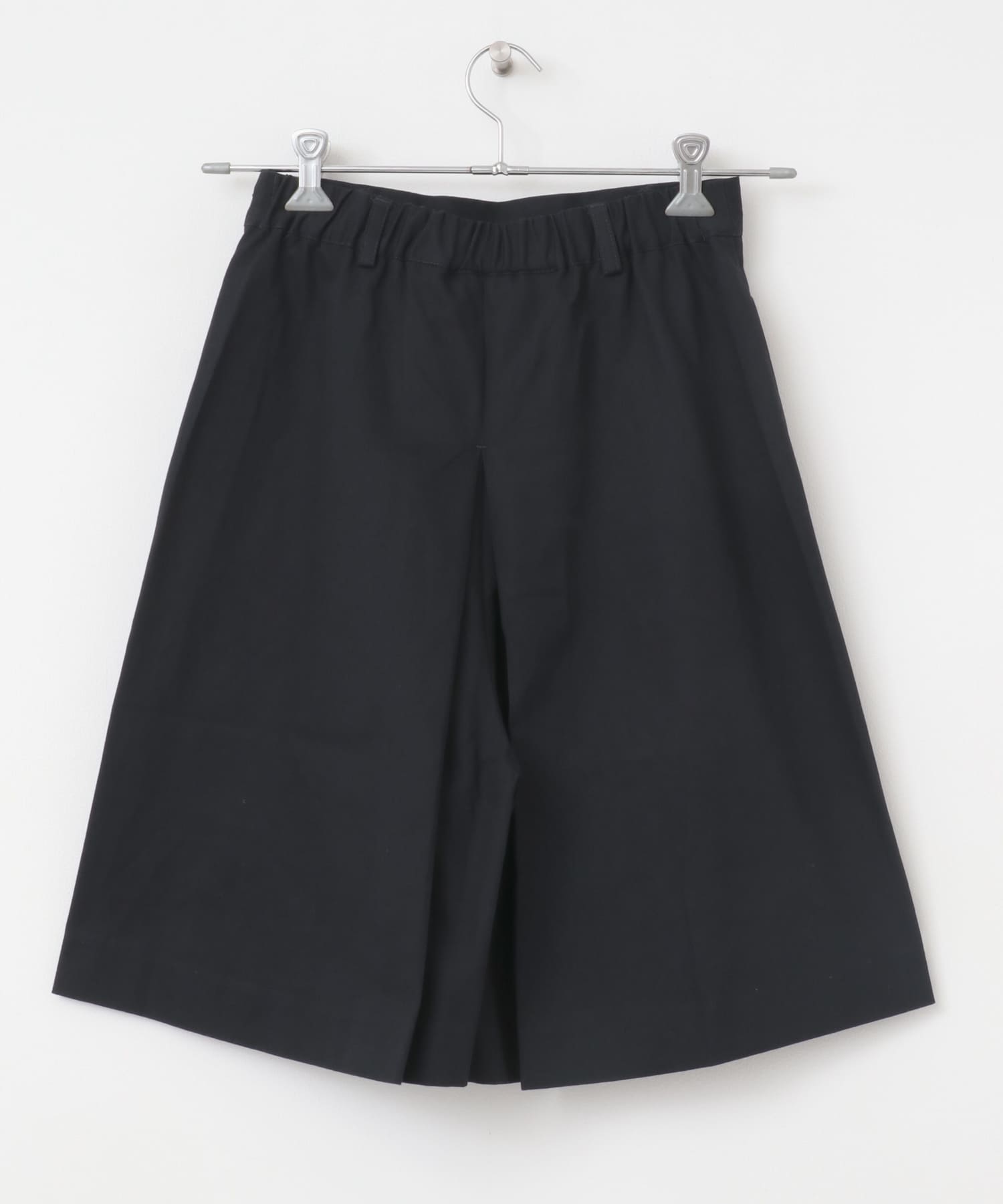 ダークネイビー