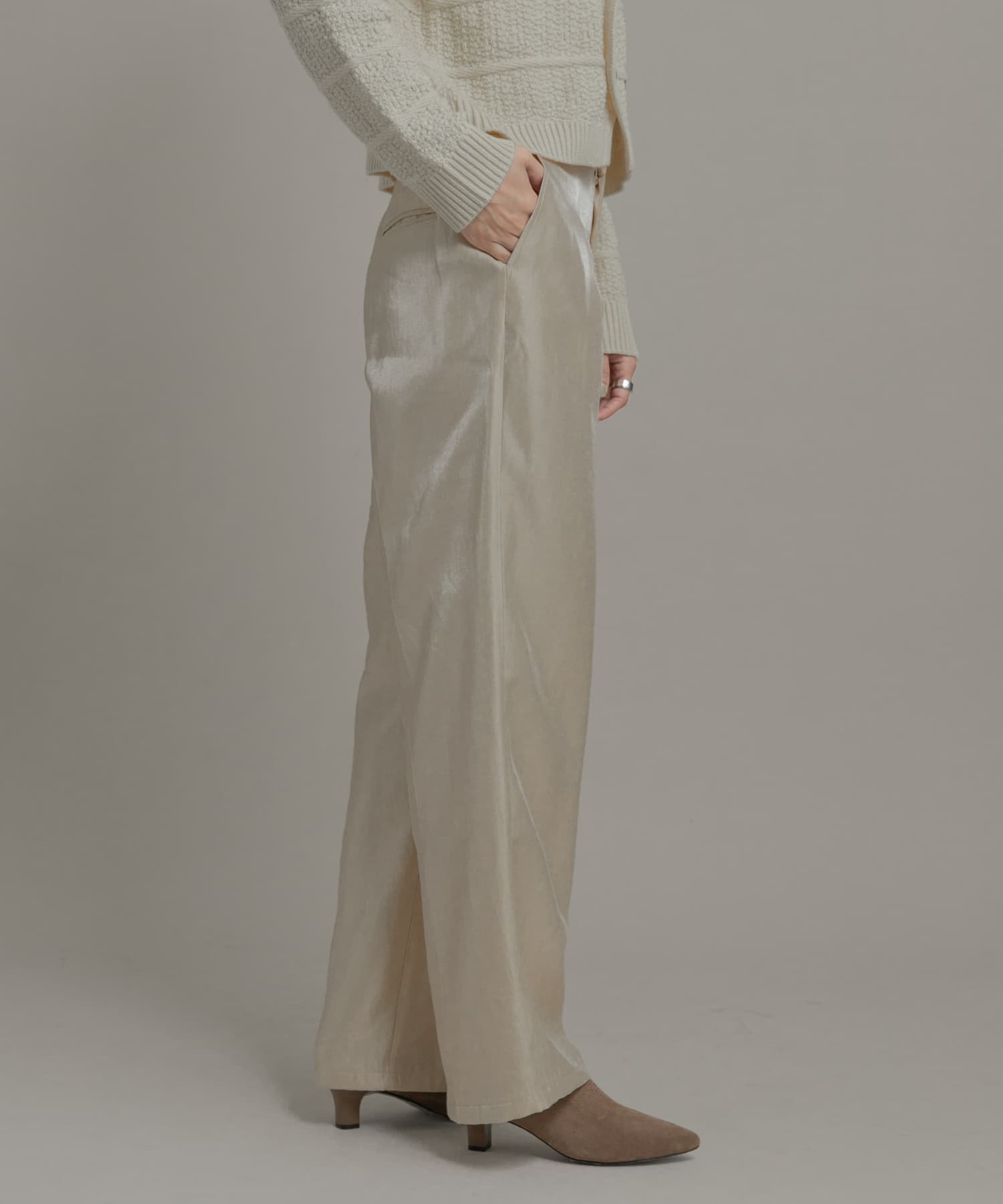 身長：167cm サイズ：38