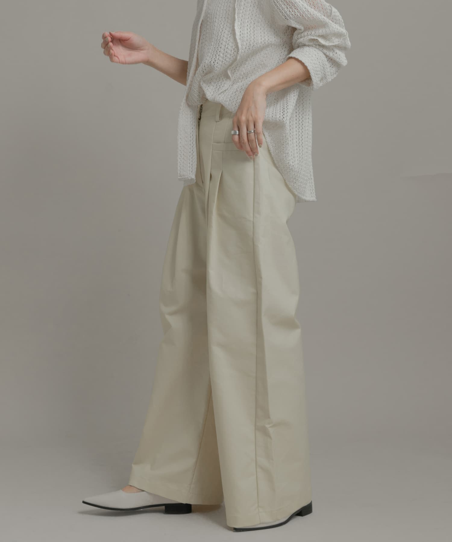 身長：164cm サイズ：38