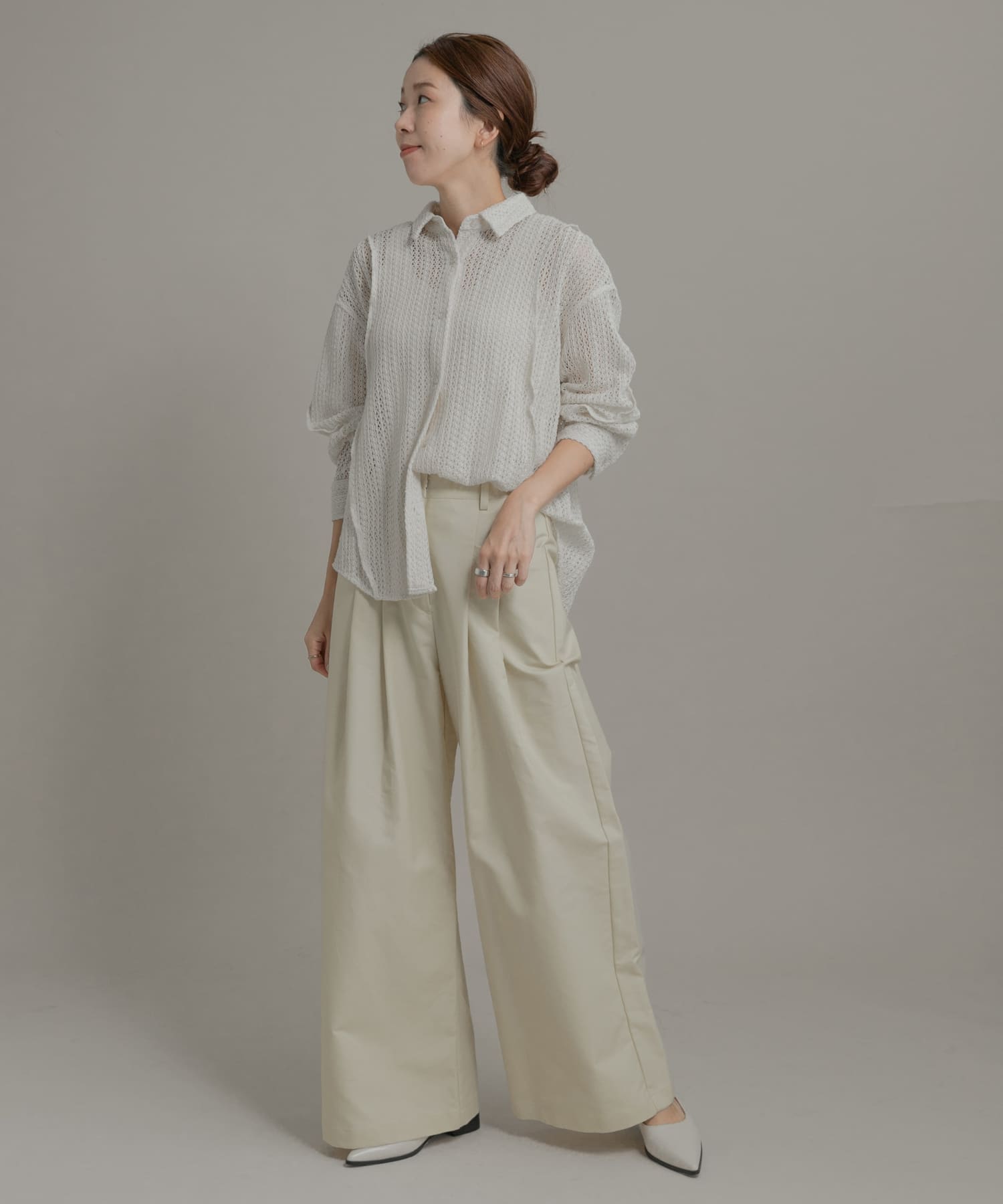 身長：164cm サイズ：38