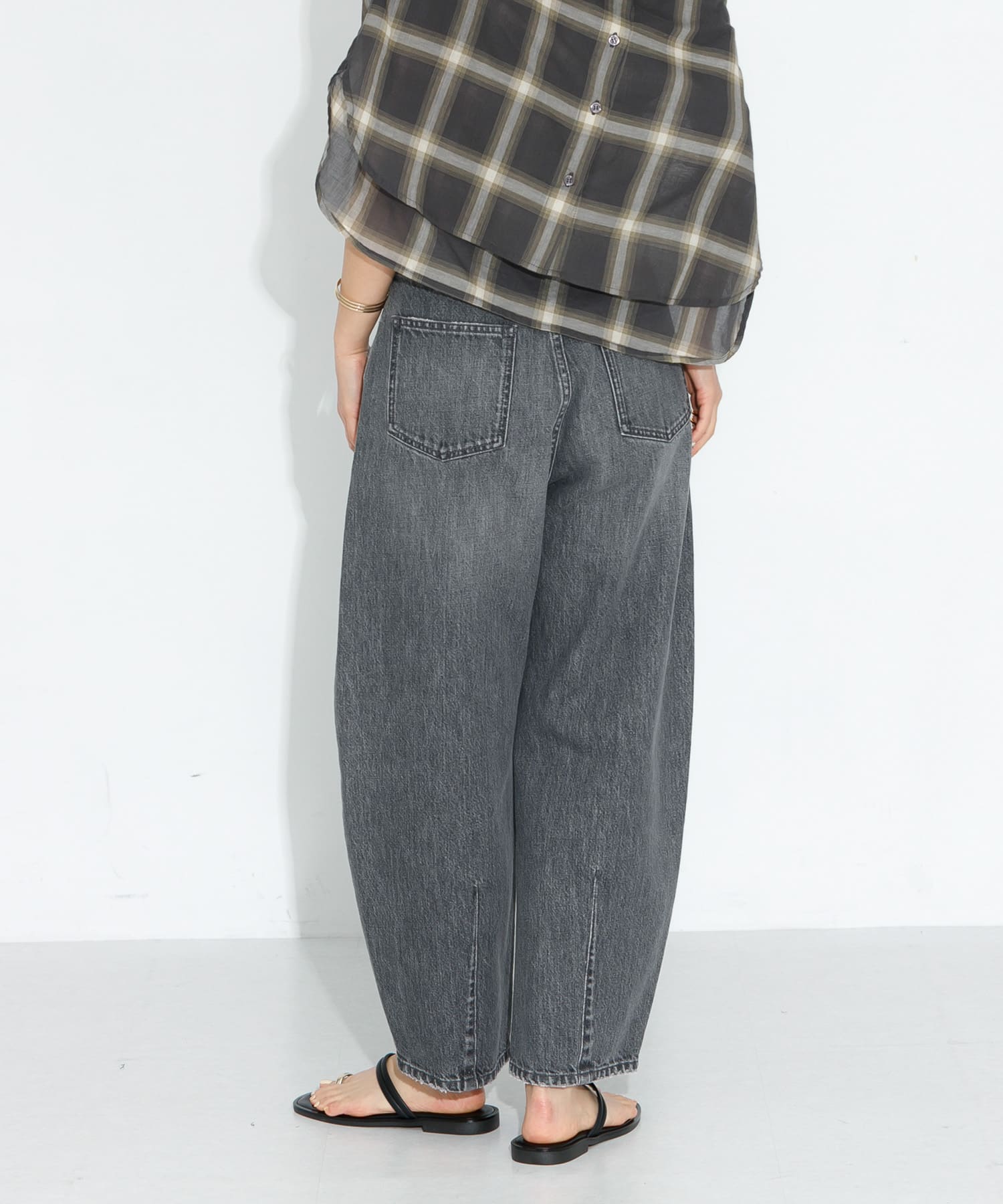 身長：166cm サイズ：36