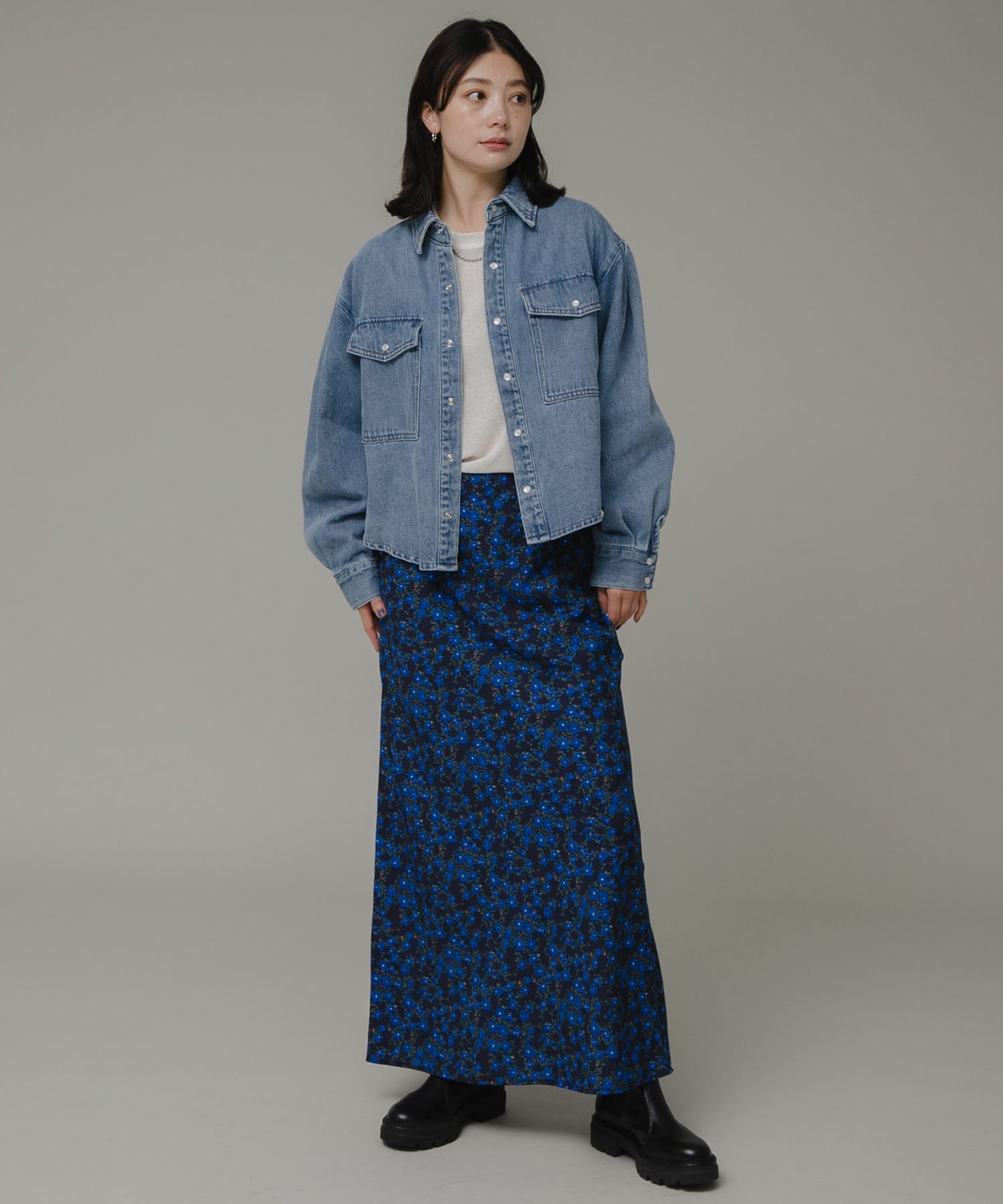 身長：166cm サイズ：38