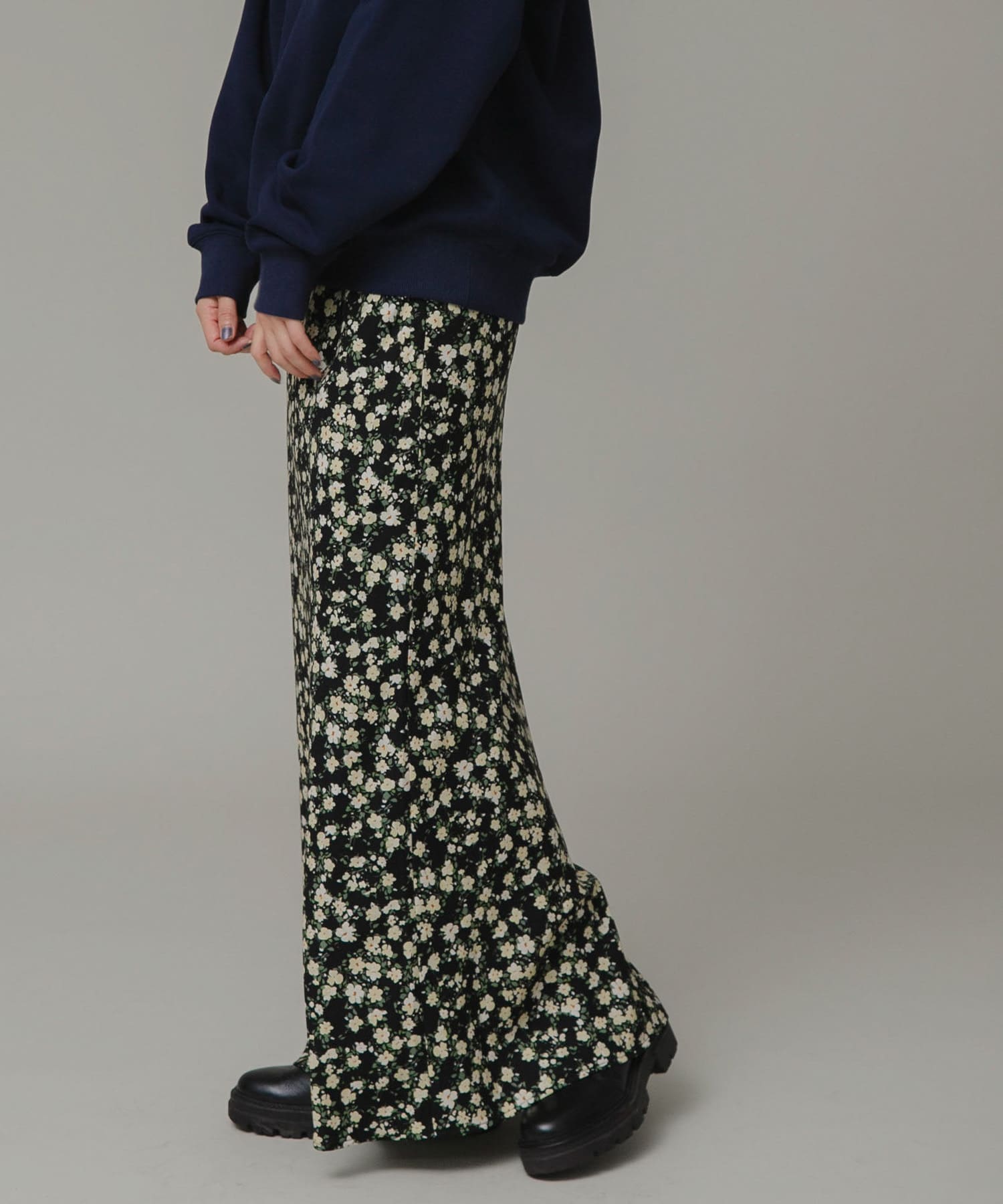 身長：166cm サイズ：38