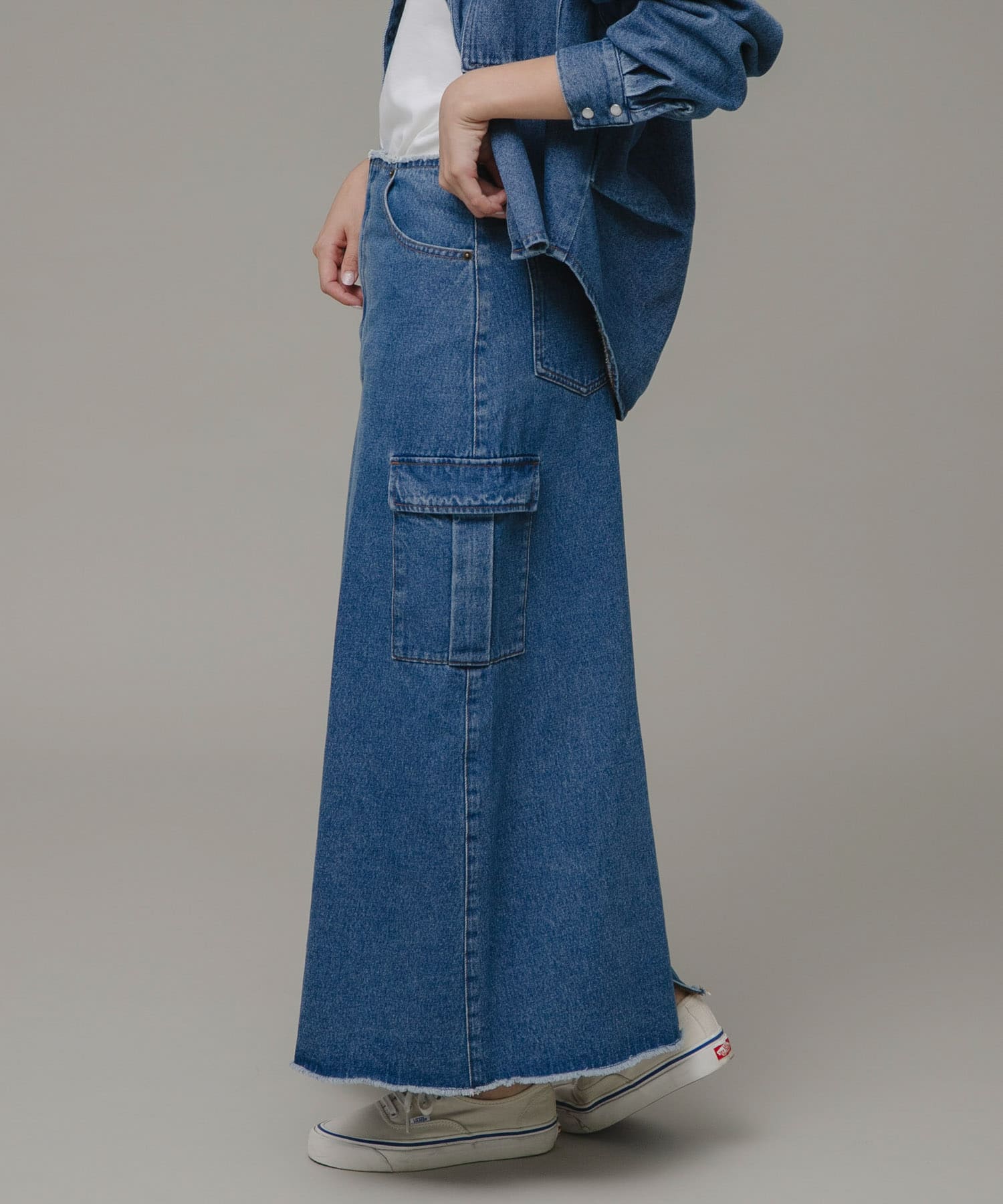 身長：166cm サイズ：38