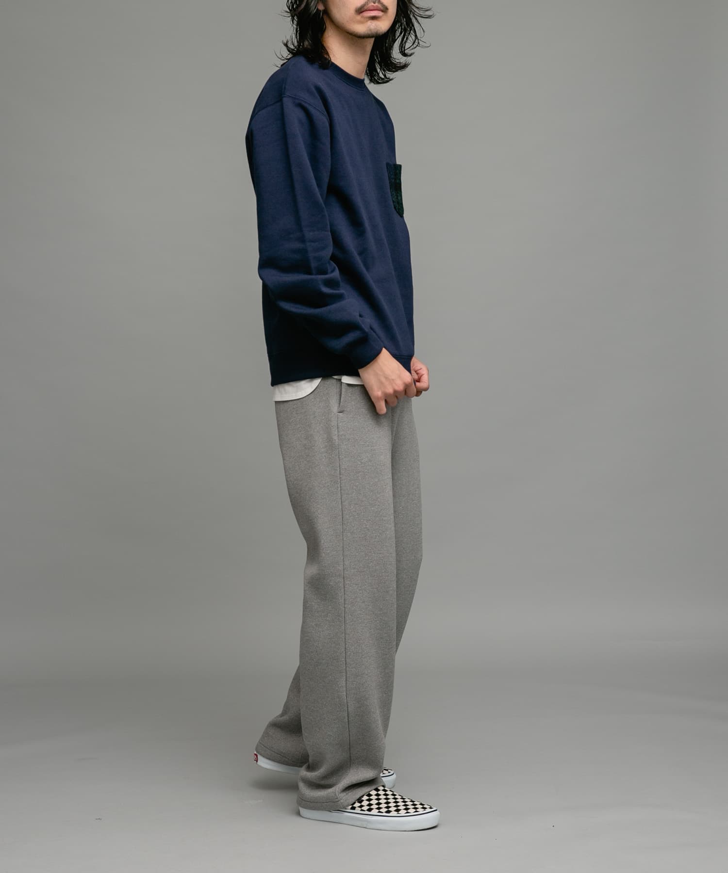 身長：180cm 体重：60kg サイズ：L