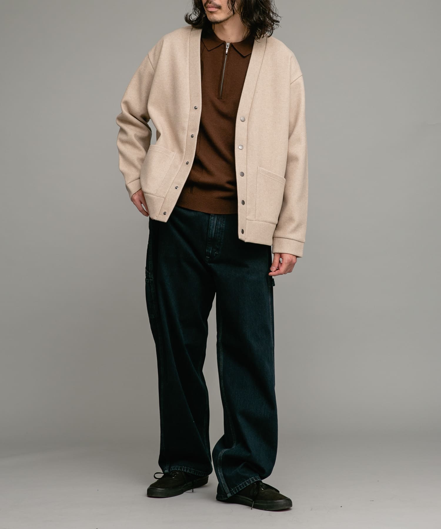 身長：180cm 体重：60kg サイズ：L