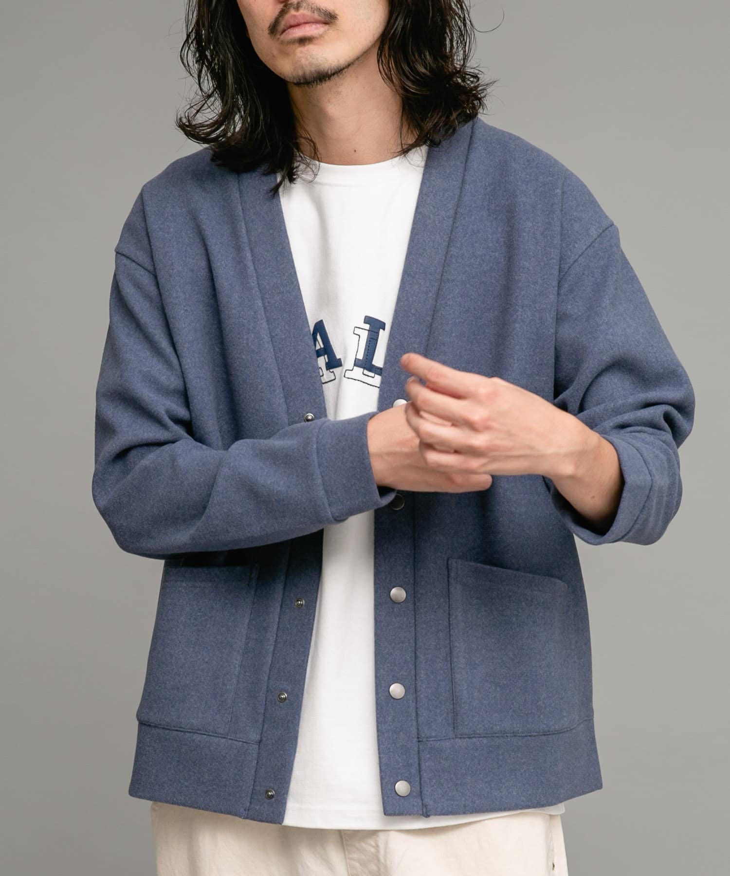 身長：180cm 体重：60kg サイズ：L