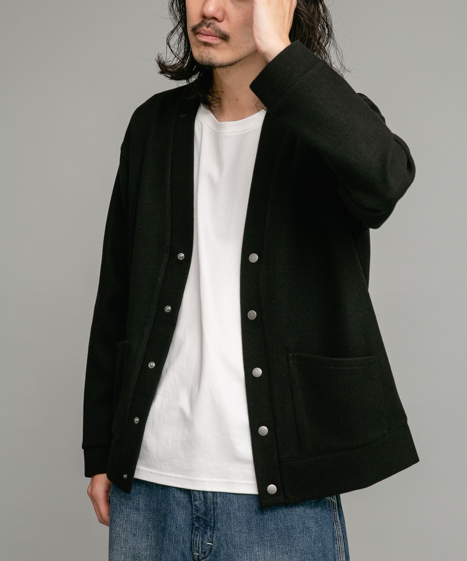 身長：180cm 体重：60kg サイズ：L